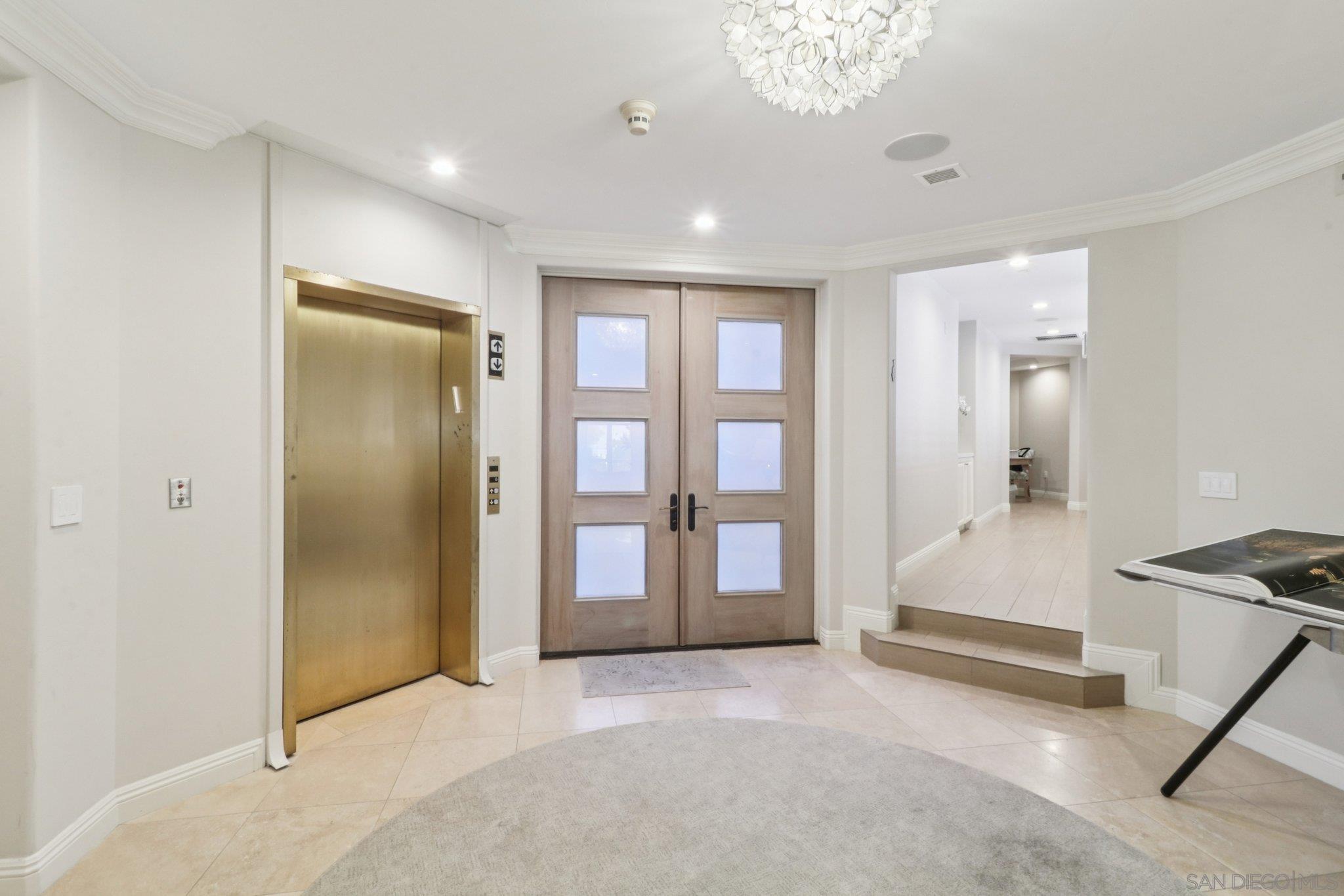 Detail Gallery Image 6 of 65 For 464  Prospect St  #101,  La Jolla,  CA 92037 - 2 Beds | 2/1 Baths