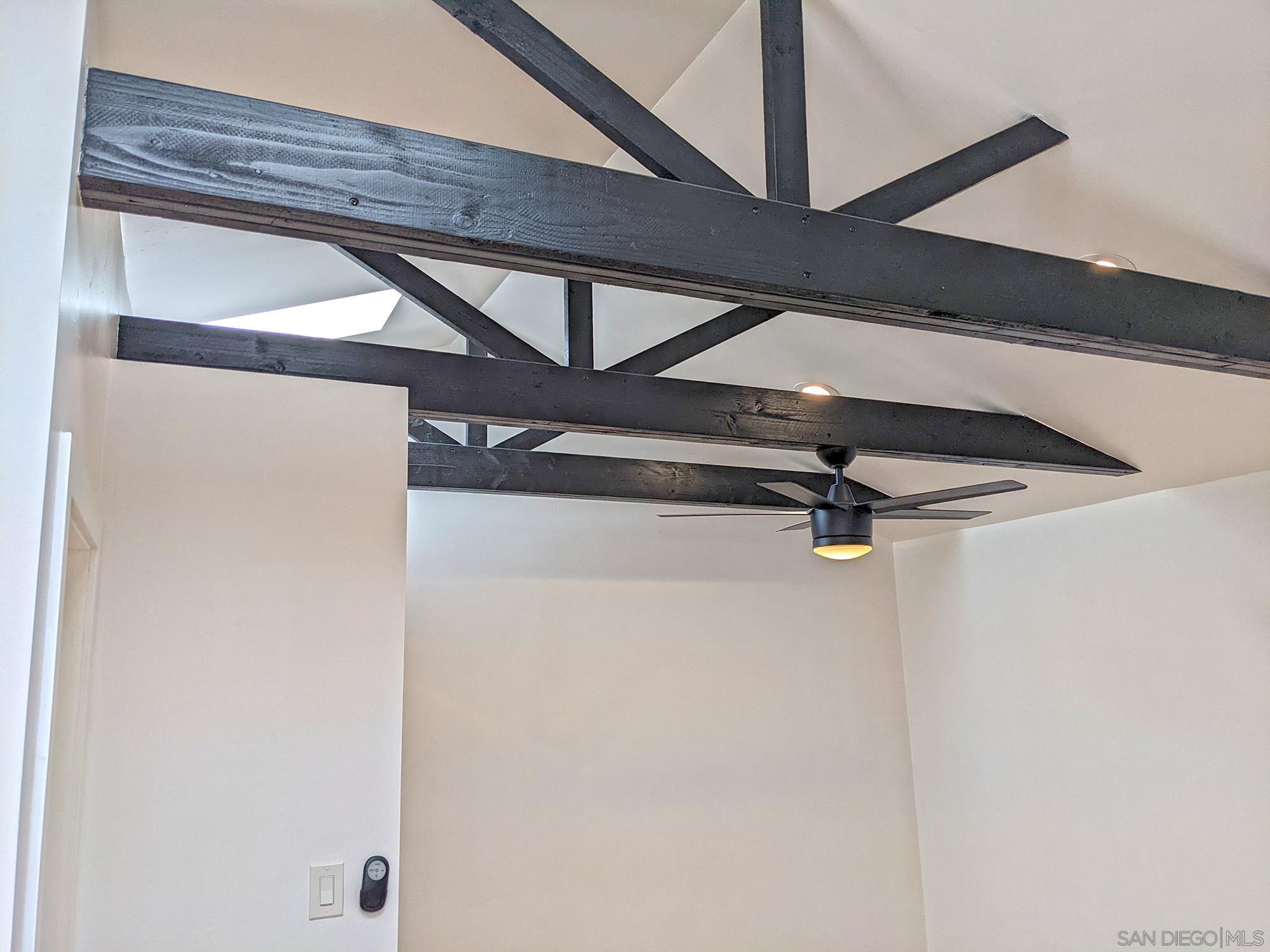 Detail Gallery Image 6 of 16 For 4616  Cherokee Ave, San Diego,  CA 92116 - 0 Beds | 1 Baths