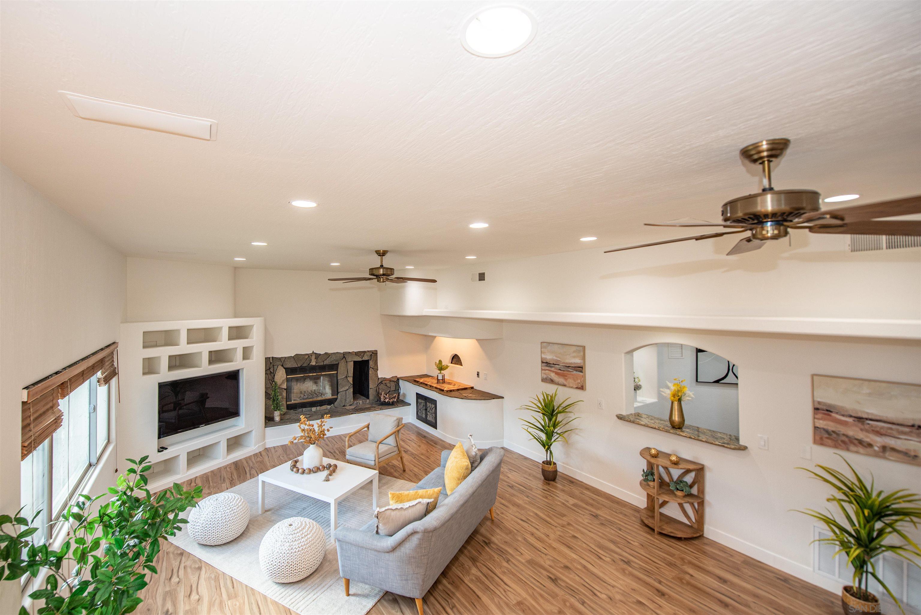 Detail Gallery Image 19 of 47 For 13419  Sebago, Poway,  CA 92064 - 4 Beds | 2/1 Baths