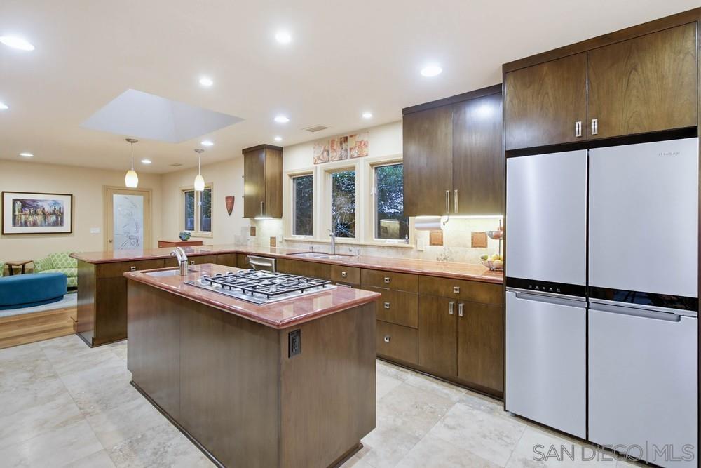 Detail Gallery Image 24 of 60 For 871  Gage Dr, San Diego,  CA 92106 - 3 Beds | 2/1 Baths