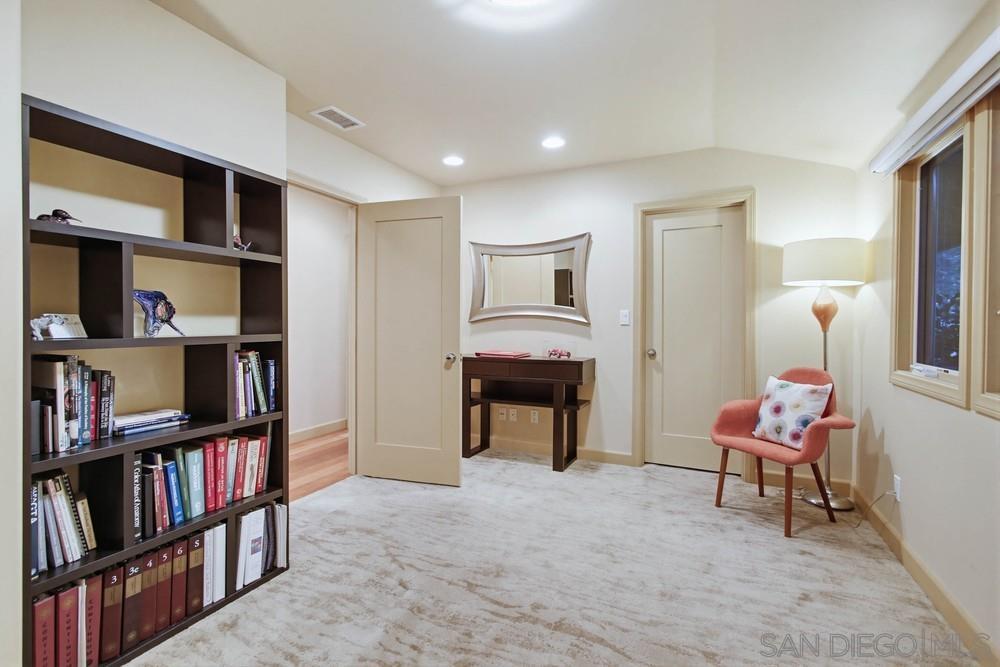 Detail Gallery Image 31 of 60 For 871  Gage Dr, San Diego,  CA 92106 - 3 Beds | 2/1 Baths