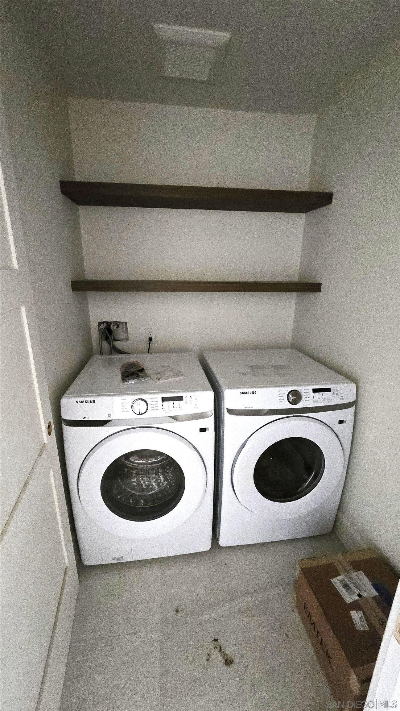 Detail Gallery Image 17 of 25 For 227  Hill Dr, Vista,  CA 92083 - 4 Beds | 3/1 Baths