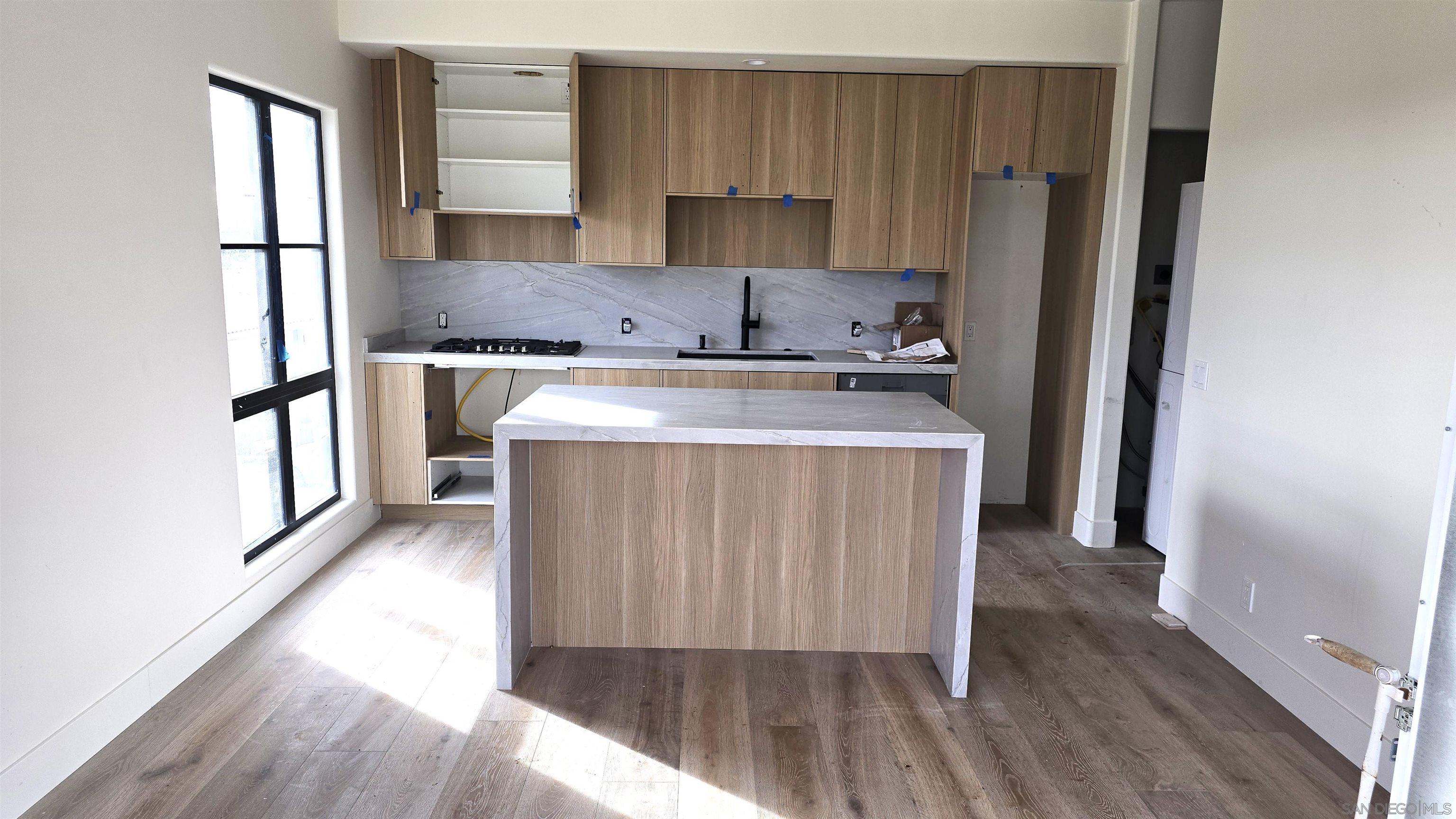 Detail Gallery Image 19 of 25 For 227  Hill Dr, Vista,  CA 92083 - 4 Beds | 3/1 Baths