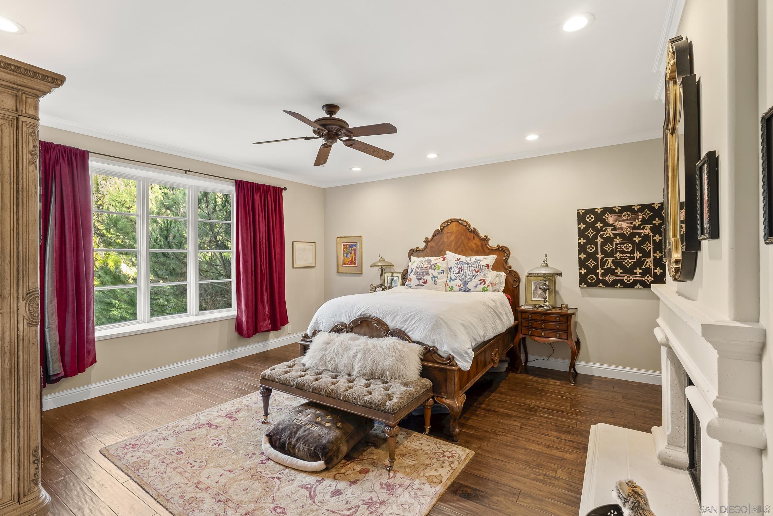 Detail Gallery Image 22 of 41 For 9757  Keeneland Row, La Jolla,  CA 92037 - 2 Beds | 2/1 Baths