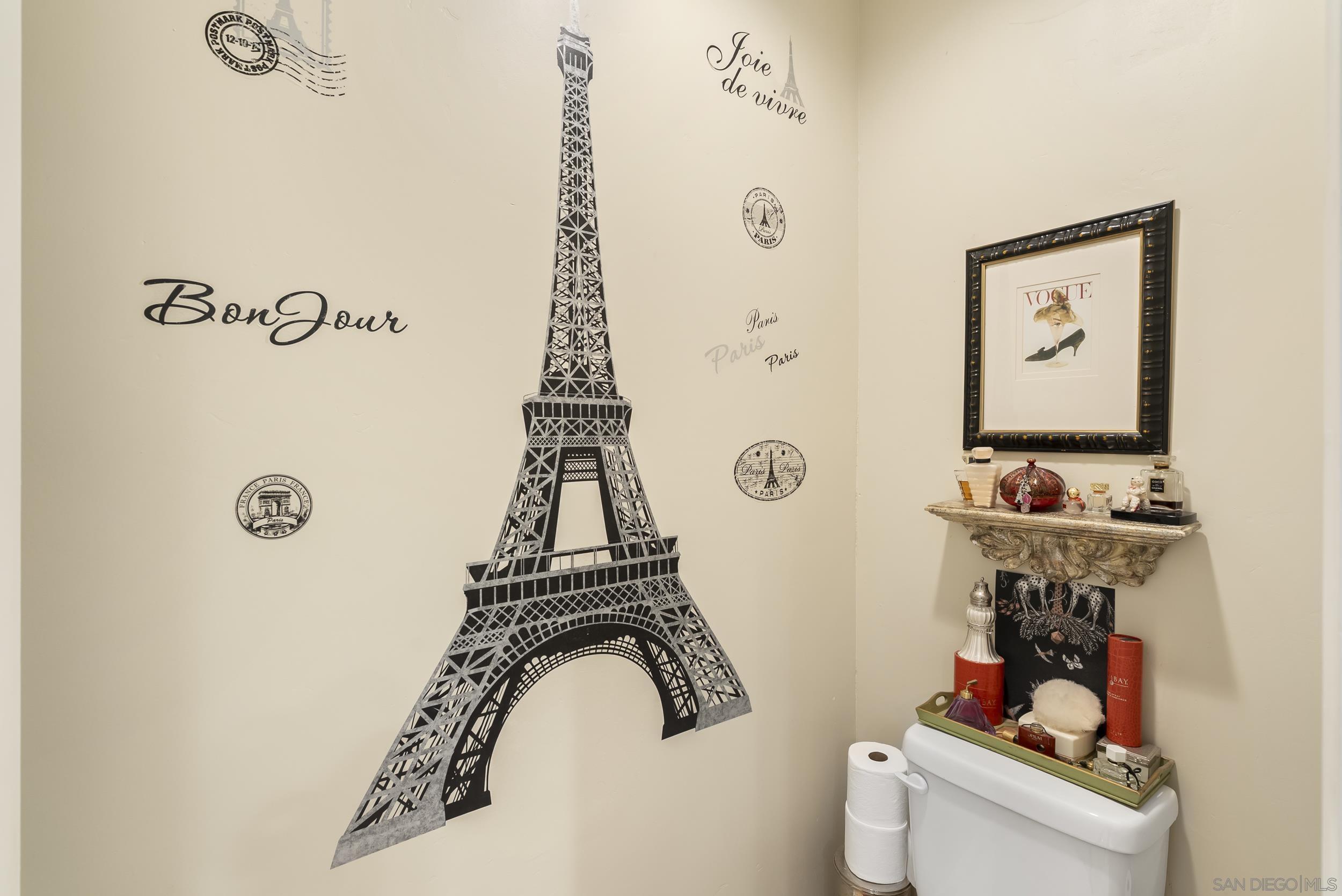 Detail Gallery Image 29 of 41 For 9757  Keeneland Row, La Jolla,  CA 92037 - 2 Beds | 2/1 Baths