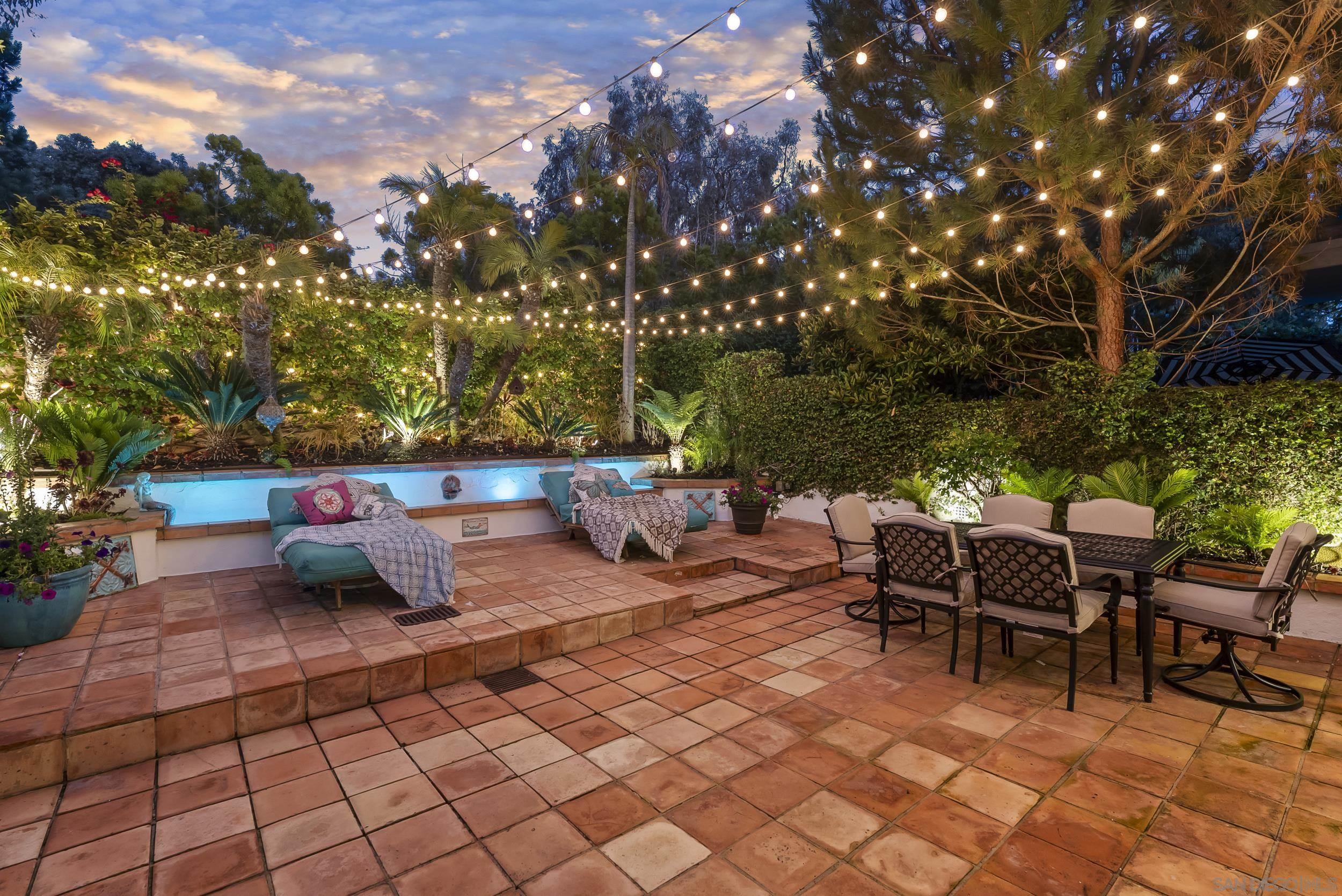 Detail Gallery Image 36 of 41 For 9757  Keeneland Row, La Jolla,  CA 92037 - 2 Beds | 2/1 Baths