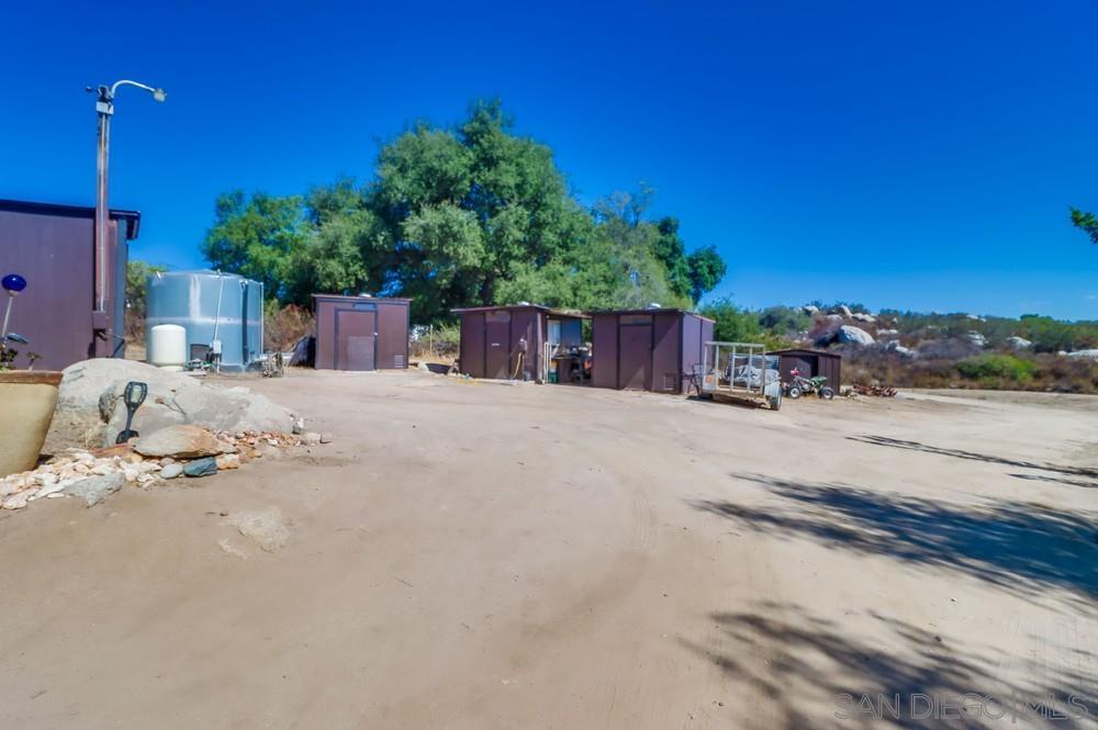 Detail Gallery Image 10 of 11 For 2052  Boulder Oaks Rd, Potrero,  CA 91963 - 2 Beds | 1 Baths