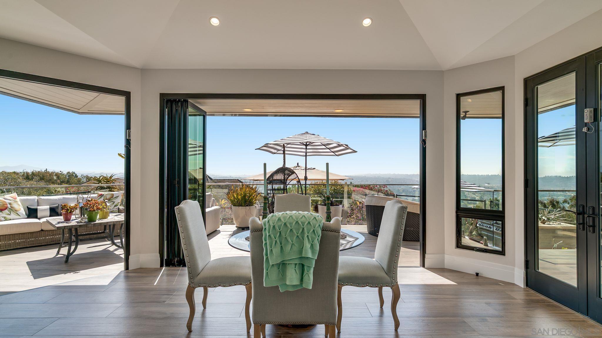 Detail Gallery Image 17 of 75 For 7173  Obelisco Cir, Carlsbad,  CA 92009 - 7 Beds | 6/1 Baths