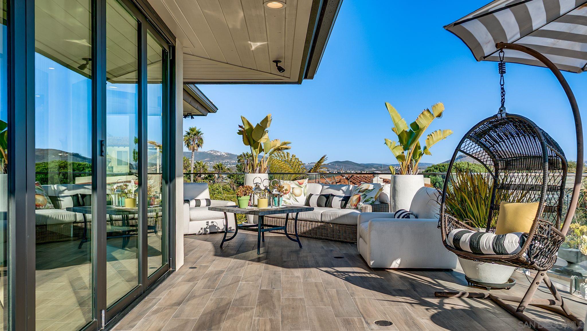 Detail Gallery Image 10 of 75 For 7173  Obelisco Cir, Carlsbad,  CA 92009 - 7 Beds | 6/1 Baths