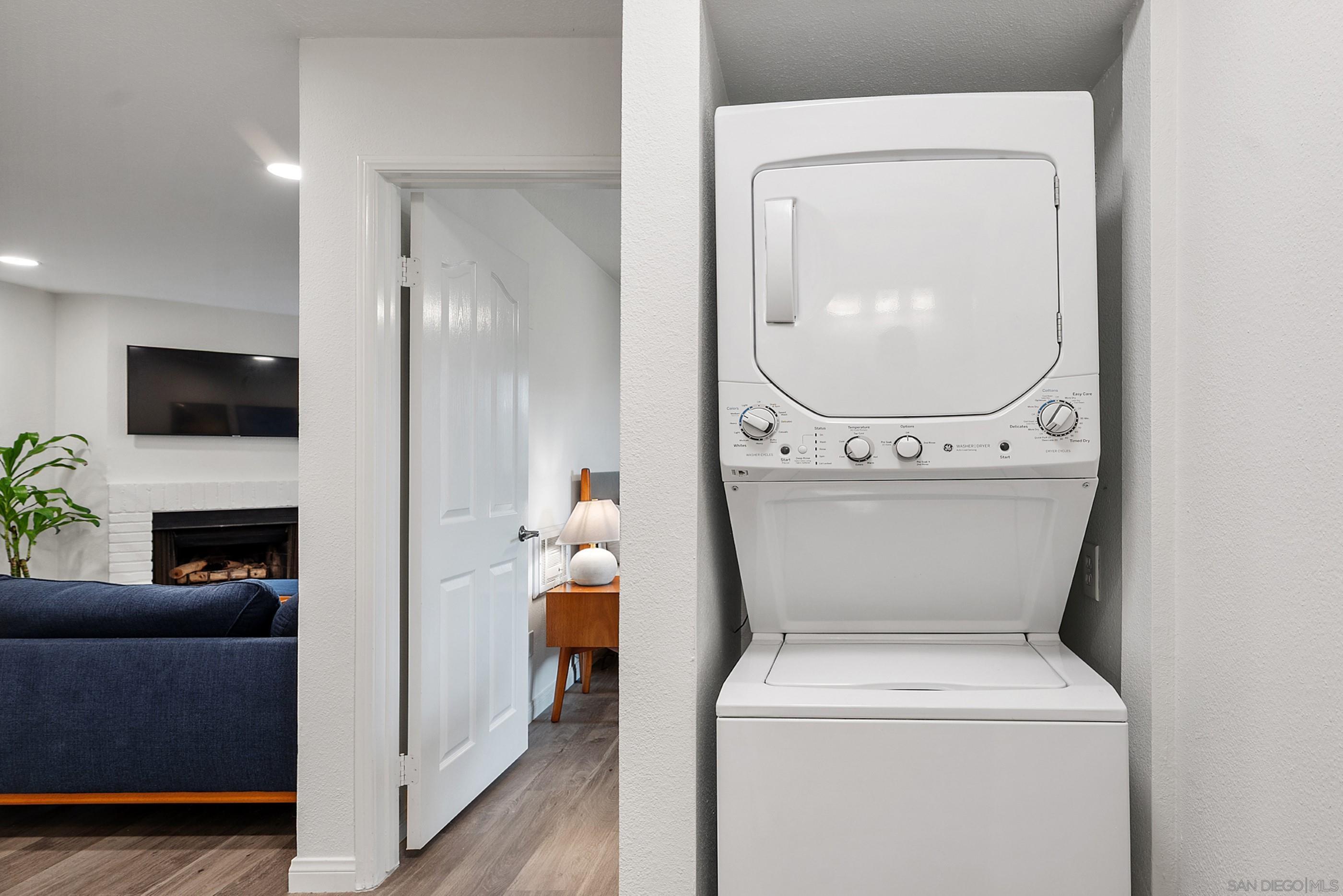 Detail Gallery Image 18 of 39 For 1810 S El Camino Real  #101,  Encinitas,  CA 92024 - 1 Beds | 1 Baths