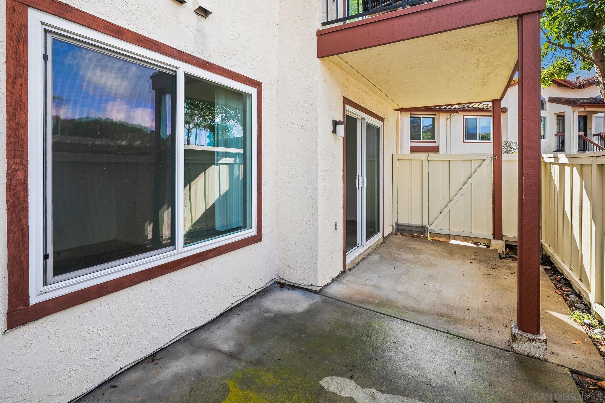 Detail Gallery Image 14 of 24 For 4070  Porte La Paz  #16,  San Diego,  CA 92122 - 2 Beds | 1/1 Baths