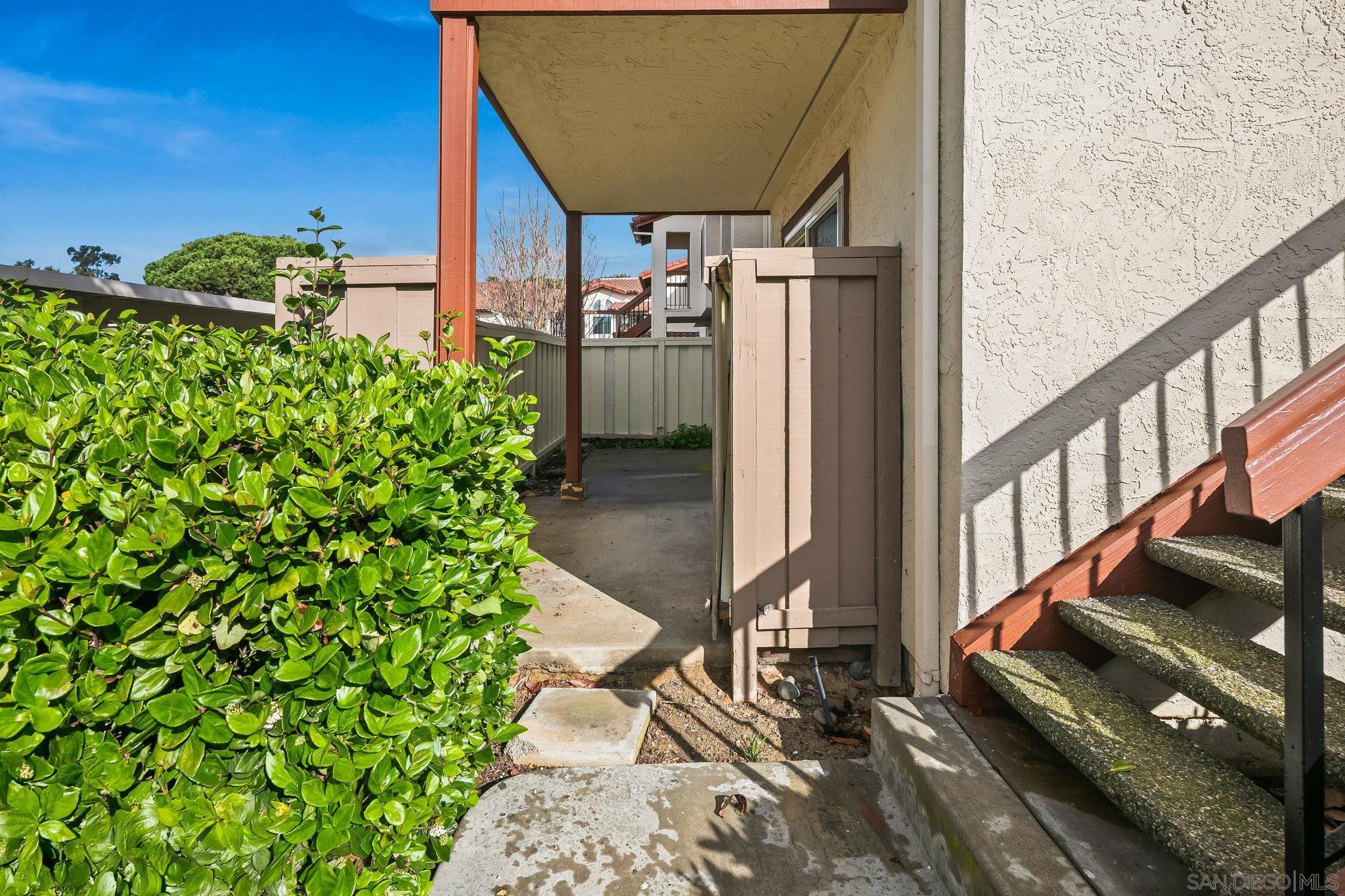 Detail Gallery Image 16 of 24 For 4070  Porte La Paz  #16,  San Diego,  CA 92122 - 2 Beds | 1/1 Baths