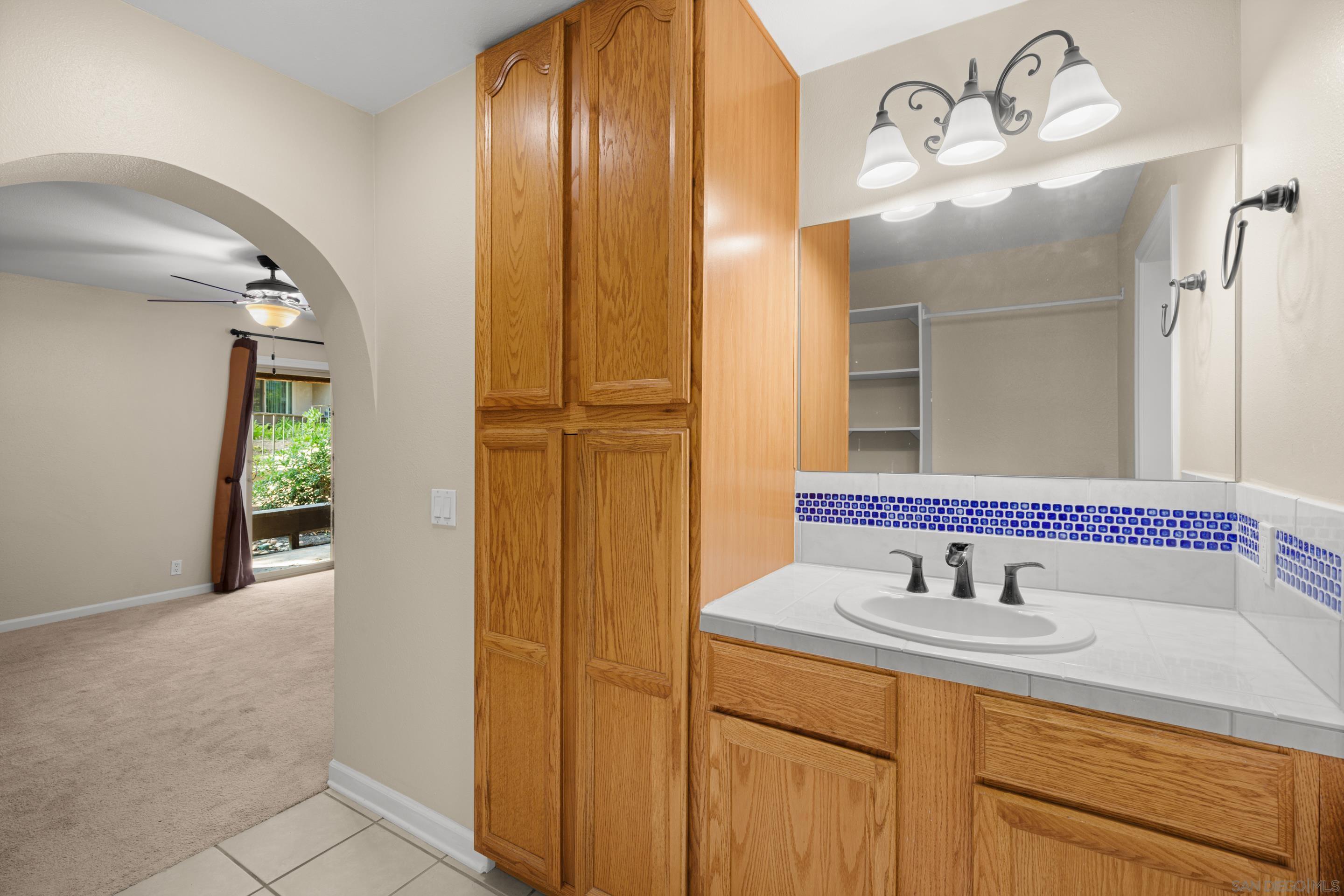 Detail Gallery Image 18 of 37 For 10425  Caminito Cuervo  #216,  San Diego,  CA 92108 - 3 Beds | 2 Baths