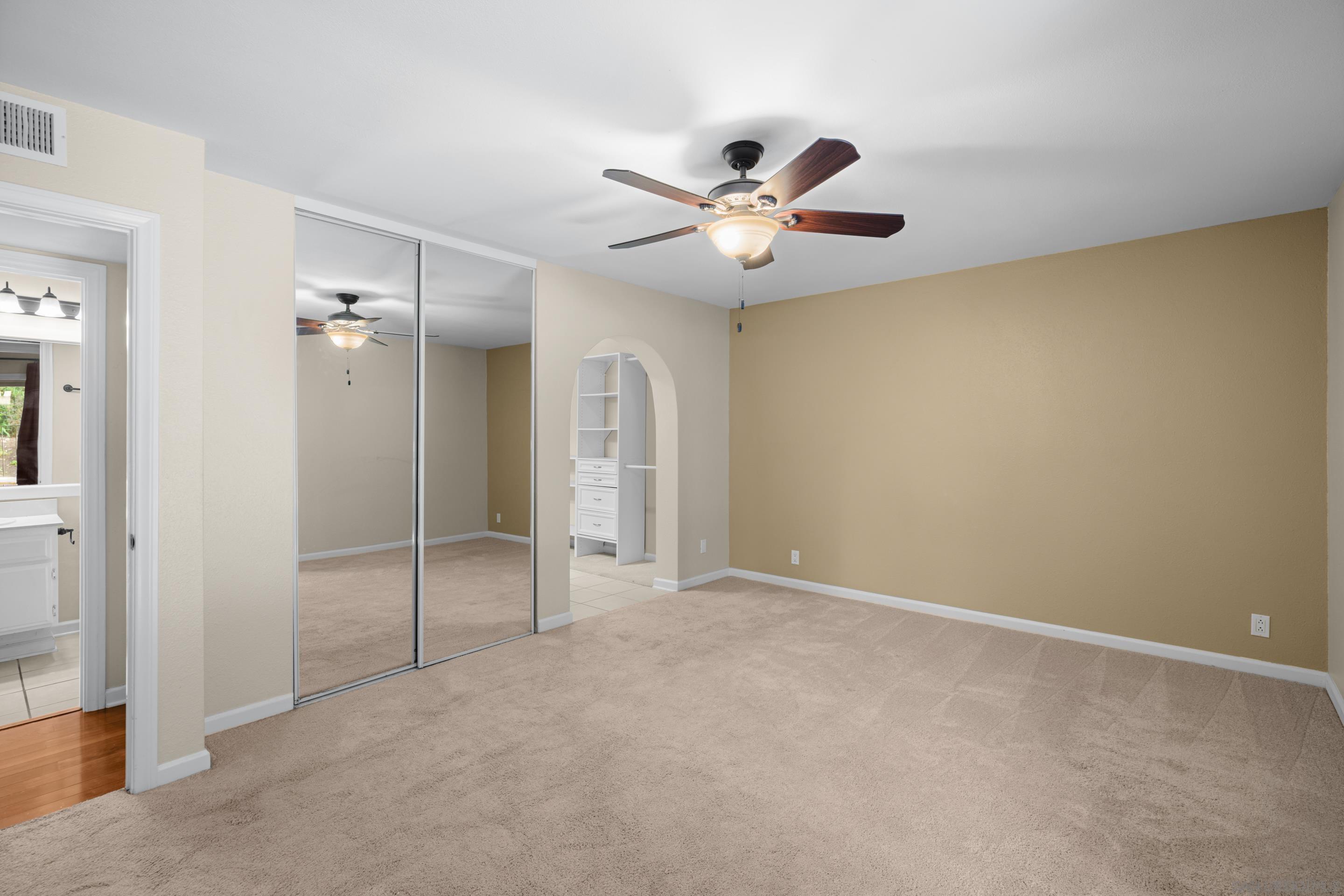 Detail Gallery Image 19 of 37 For 10425  Caminito Cuervo  #216,  San Diego,  CA 92108 - 3 Beds | 2 Baths