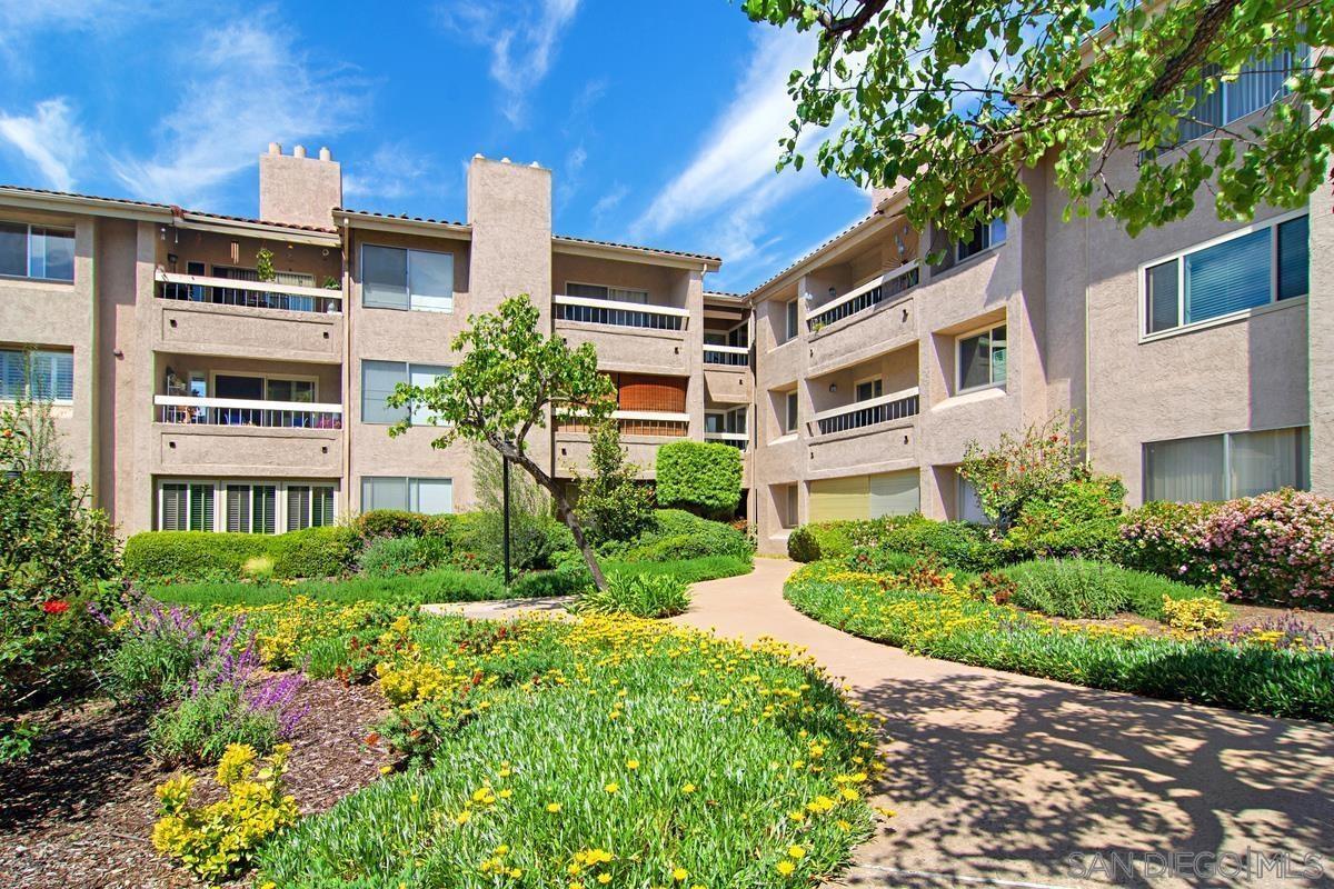 Detail Gallery Image 23 of 37 For 10425  Caminito Cuervo  #216,  San Diego,  CA 92108 - 3 Beds | 2 Baths