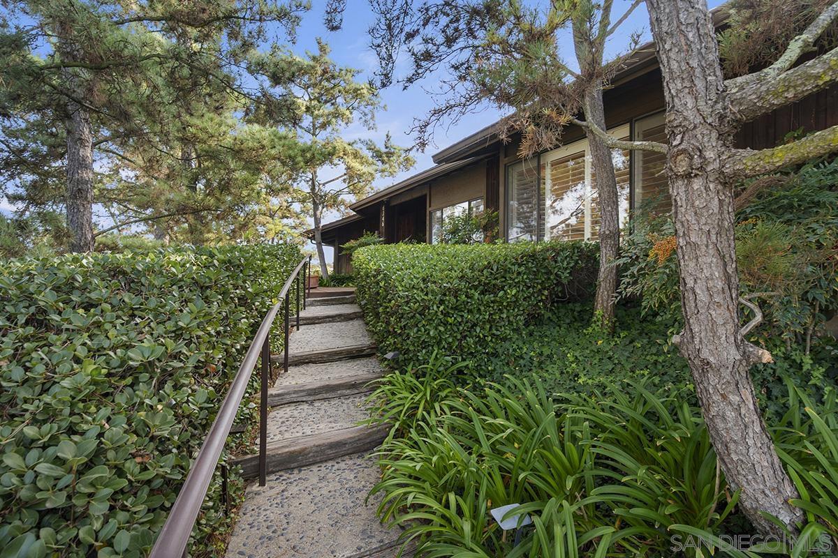 Detail Gallery Image 63 of 73 For 6346  Ridge Manor Avenue, San Diego,  CA 92120 - 5 Beds | 3/1 Baths