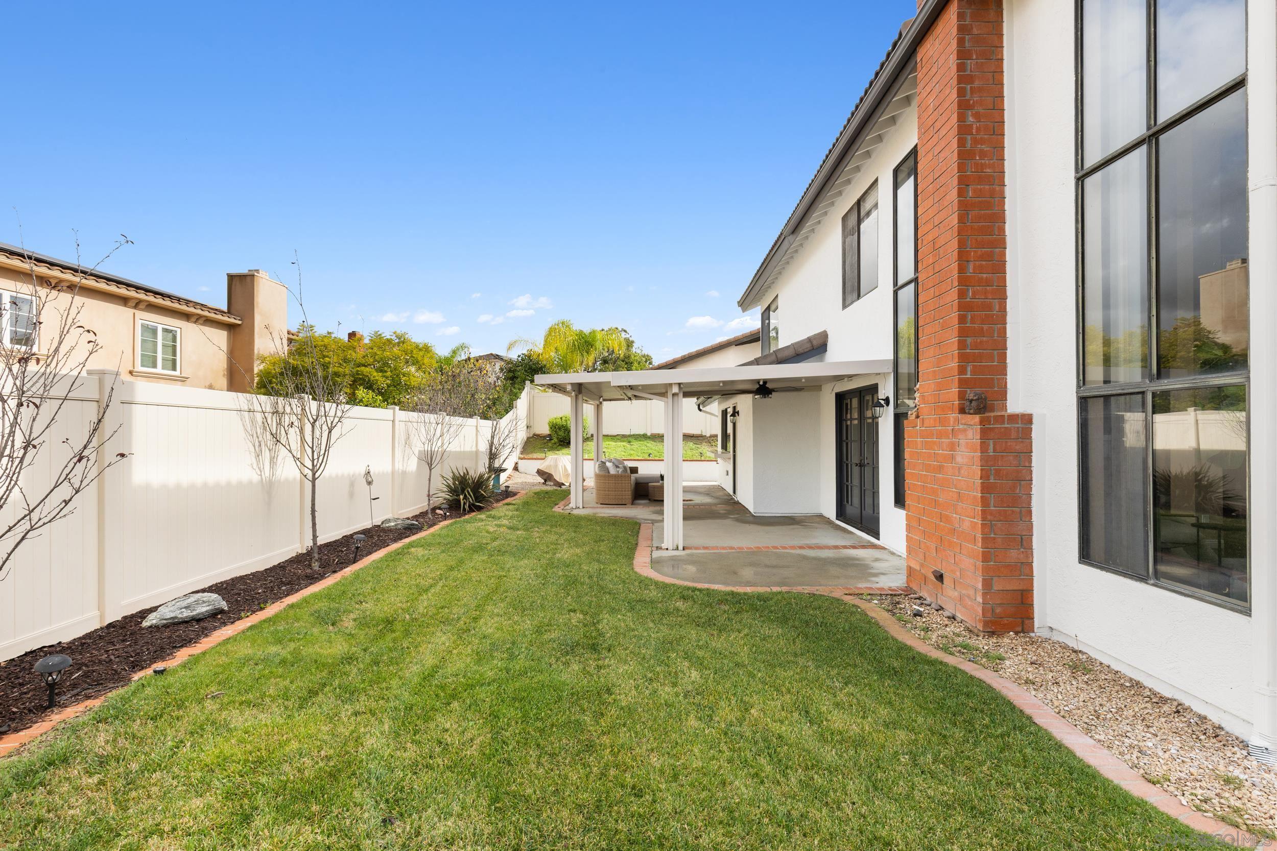 Detail Gallery Image 26 of 43 For 12520  Chetenham Ln, San Diego,  CA 92128 - 5 Beds | 3 Baths