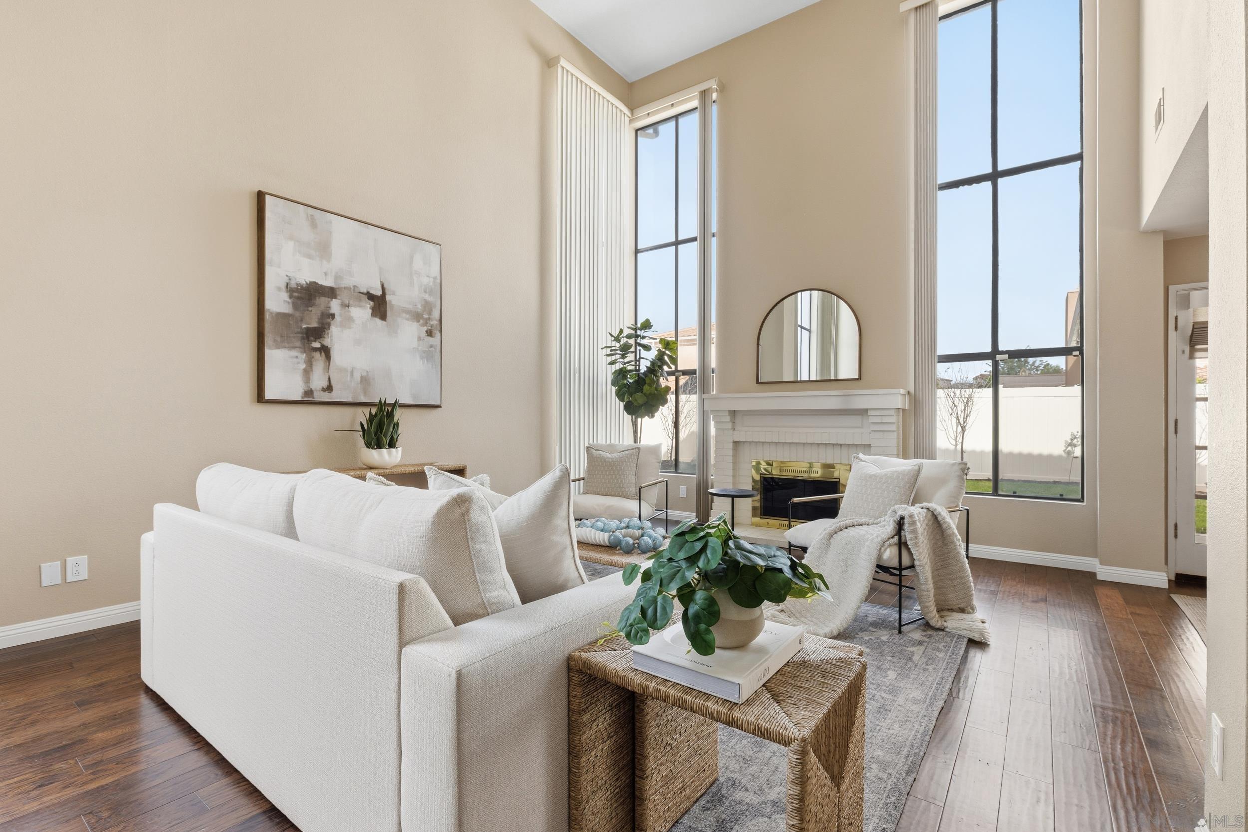 Detail Gallery Image 6 of 43 For 12520  Chetenham Ln, San Diego,  CA 92128 - 5 Beds | 3 Baths