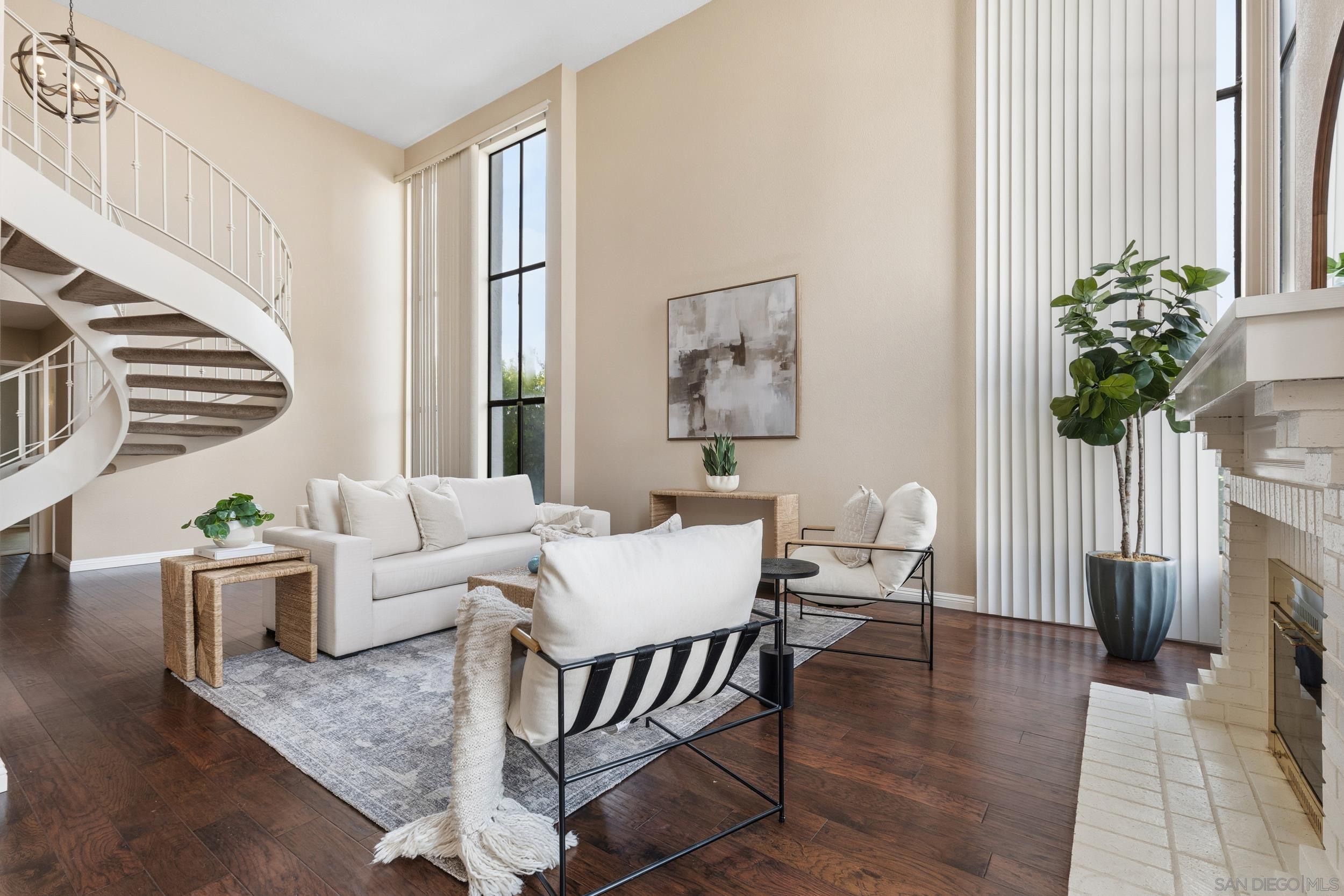 Detail Gallery Image 7 of 43 For 12520  Chetenham Ln, San Diego,  CA 92128 - 5 Beds | 3 Baths