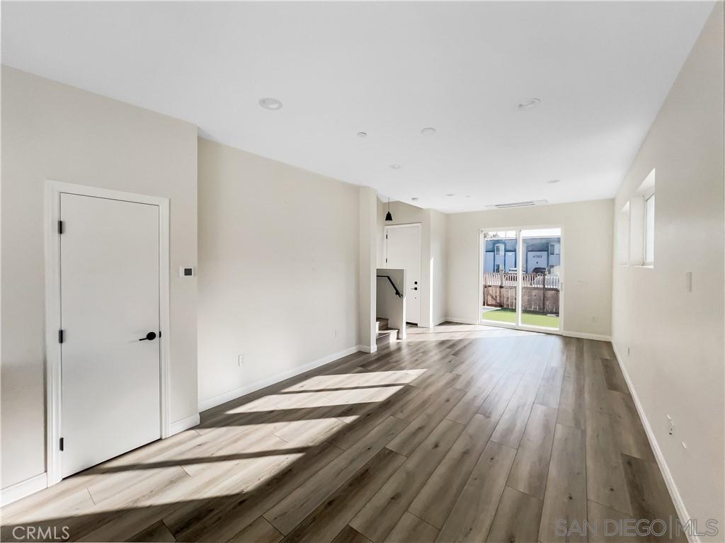 Detail Gallery Image 5 of 17 For 4048  Cherokee, San Diego,  CA 92104 - 3 Beds | 2 Baths