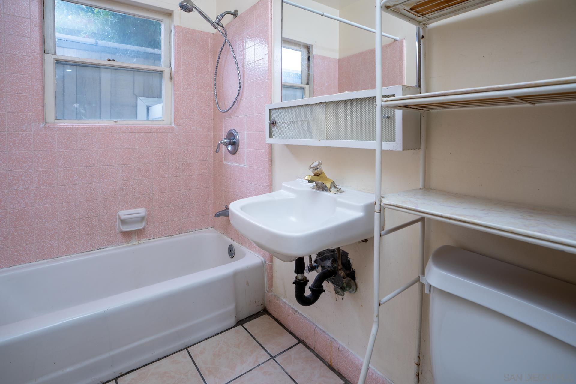 Detail Gallery Image 17 of 32 For 4208  34th Street, San Diego,  CA 92104 - 3 Beds | 1 Baths