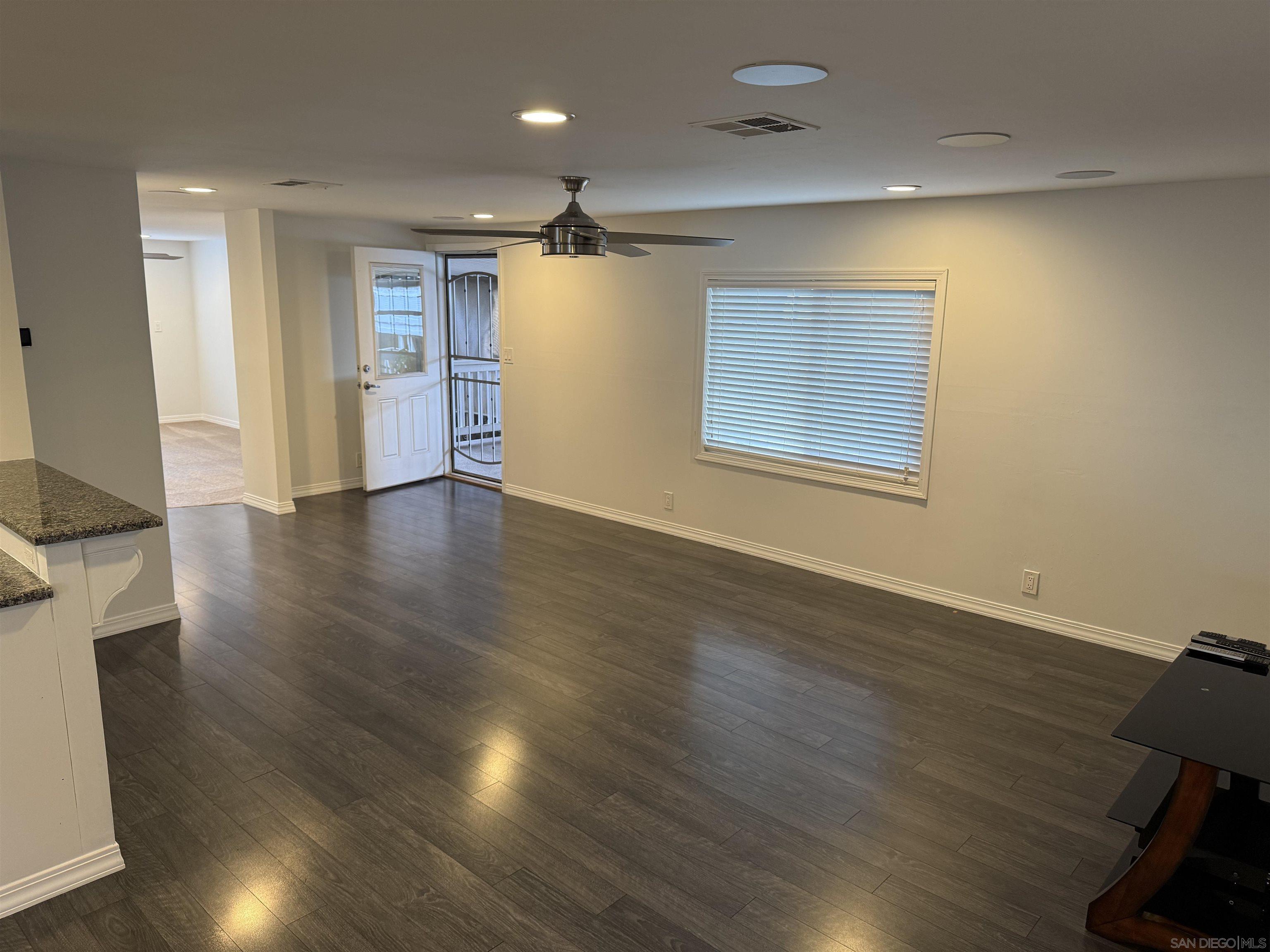 Detail Gallery Image 6 of 20 For 7467  Mission Gorge Rd  Spc 19, Santee,  CA 92071 - 2 Beds | 2 Baths