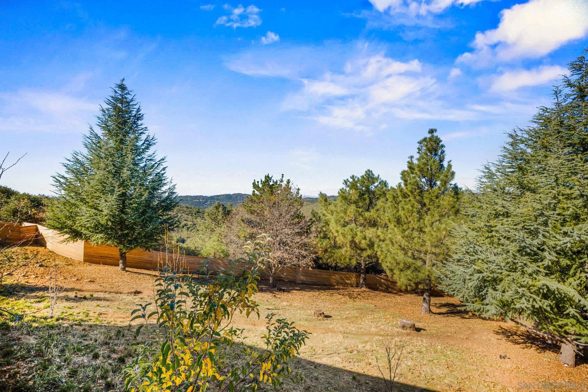 Detail Gallery Image 5 of 31 For 5058  Acorn Patch Rd, Julian,  CA 92036 - 3 Beds | 2/1 Baths