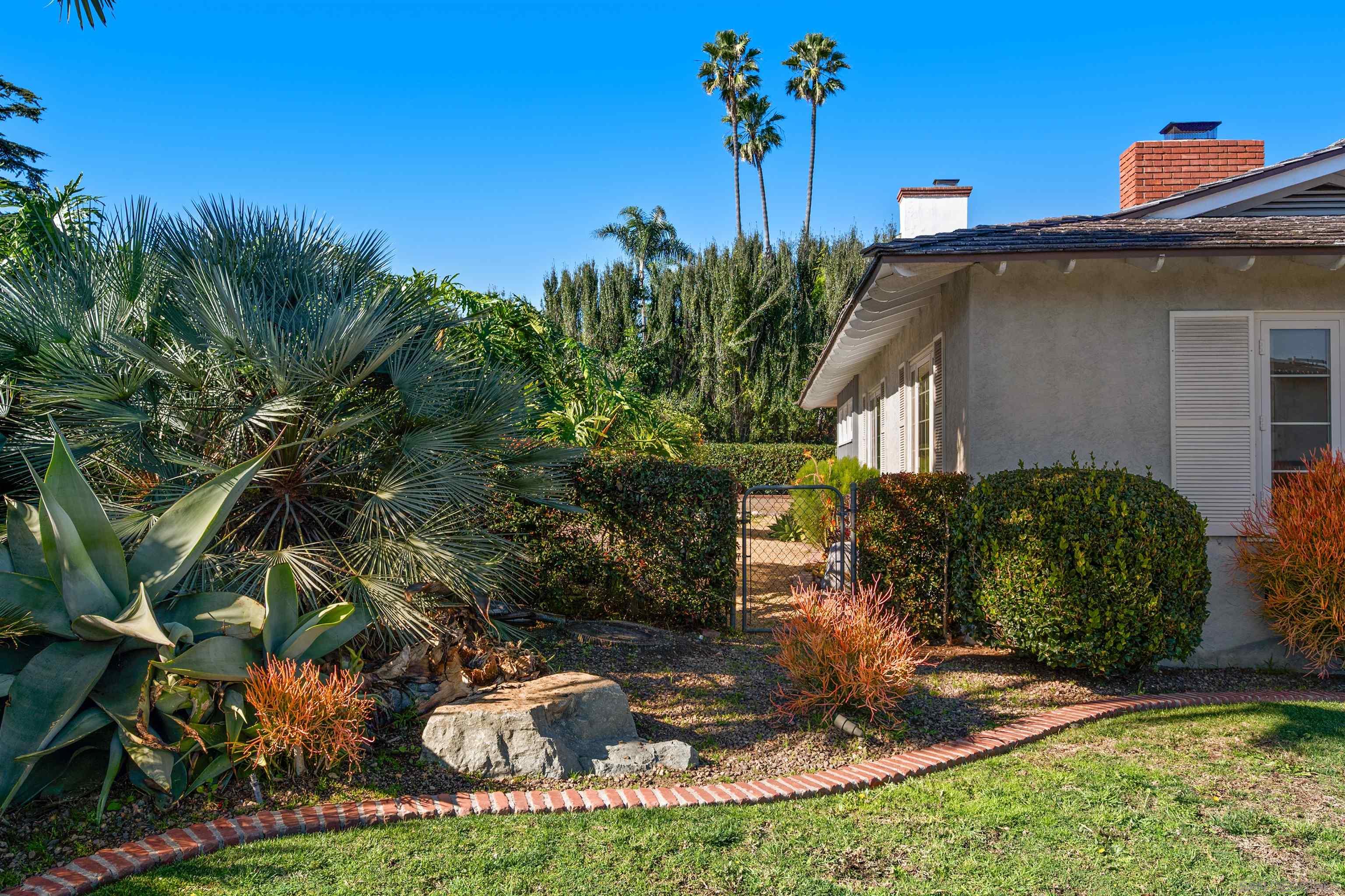 Detail Gallery Image 48 of 63 For 2650  Narcissus, San Diego,  CA 92106 - 3 Beds | 4 Baths