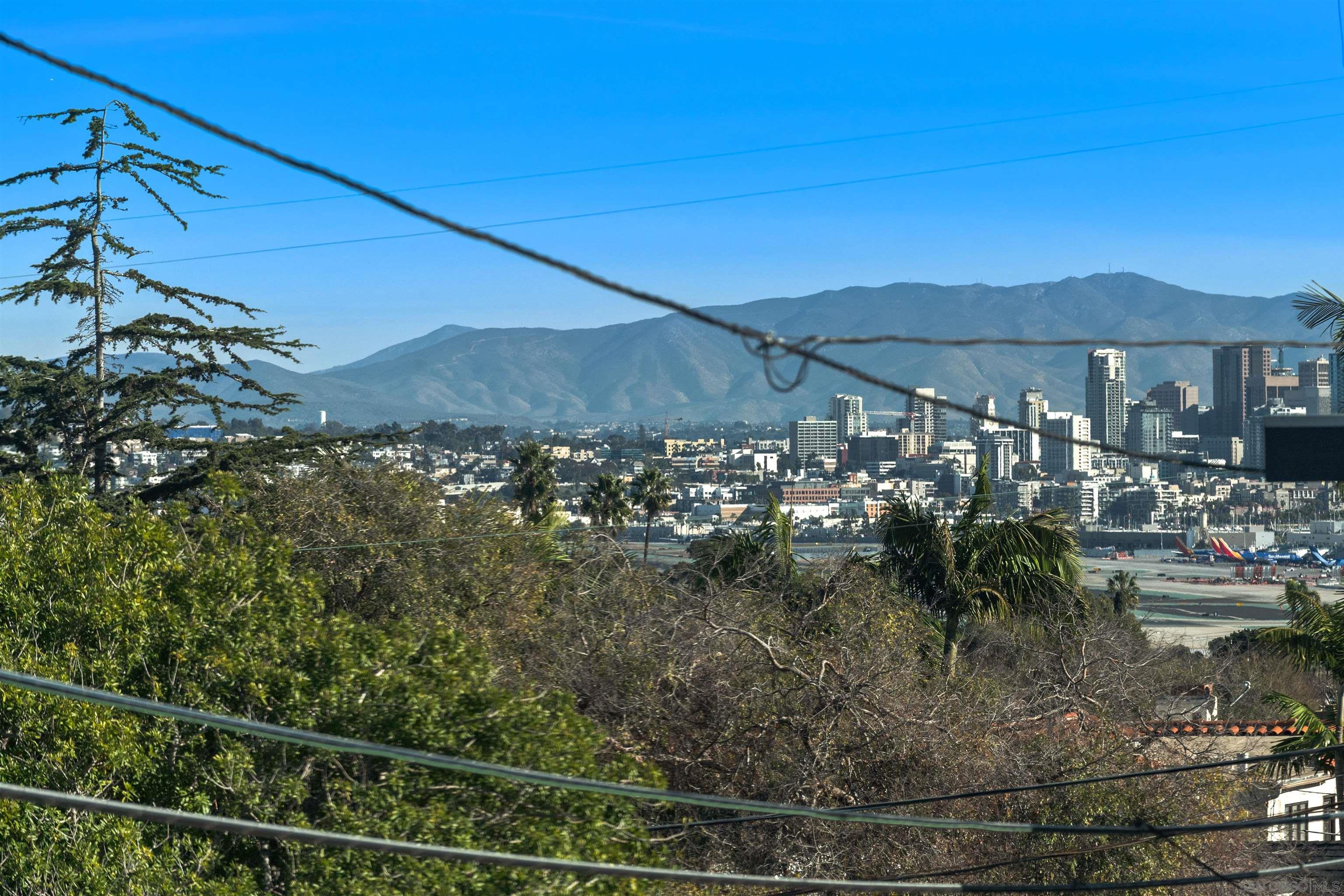 Detail Gallery Image 60 of 63 For 2650  Narcissus, San Diego,  CA 92106 - 3 Beds | 4 Baths