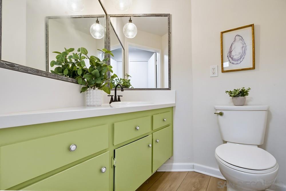 Detail Gallery Image 11 of 51 For 2234  Caminito Pajarito  #120,  San Diego,  CA 92107 - 2 Beds | 2/1 Baths