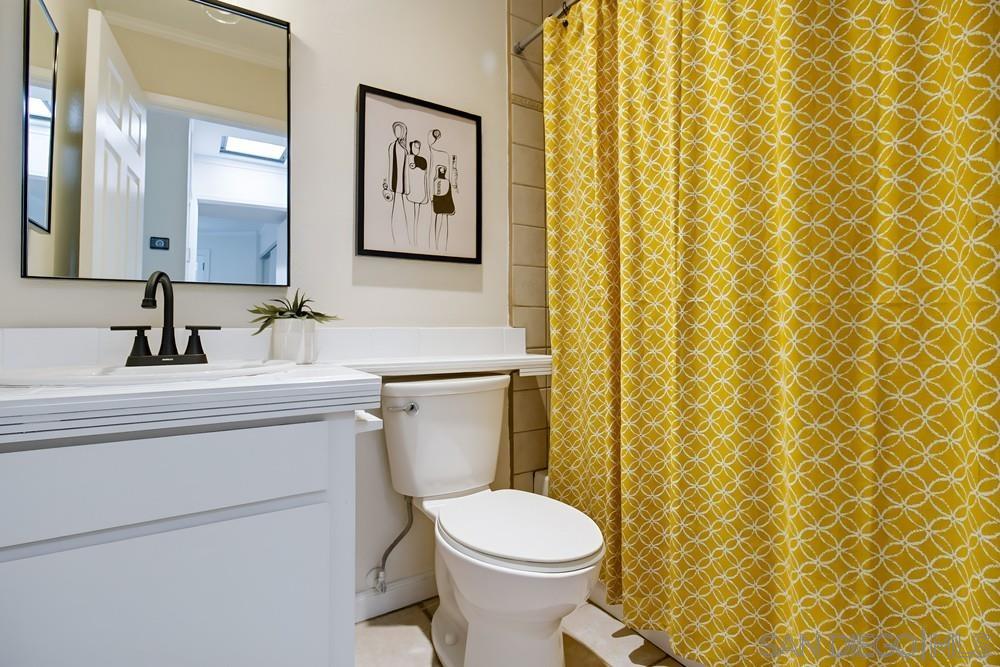 Detail Gallery Image 39 of 51 For 2234  Caminito Pajarito  #120,  San Diego,  CA 92107 - 2 Beds | 2/1 Baths