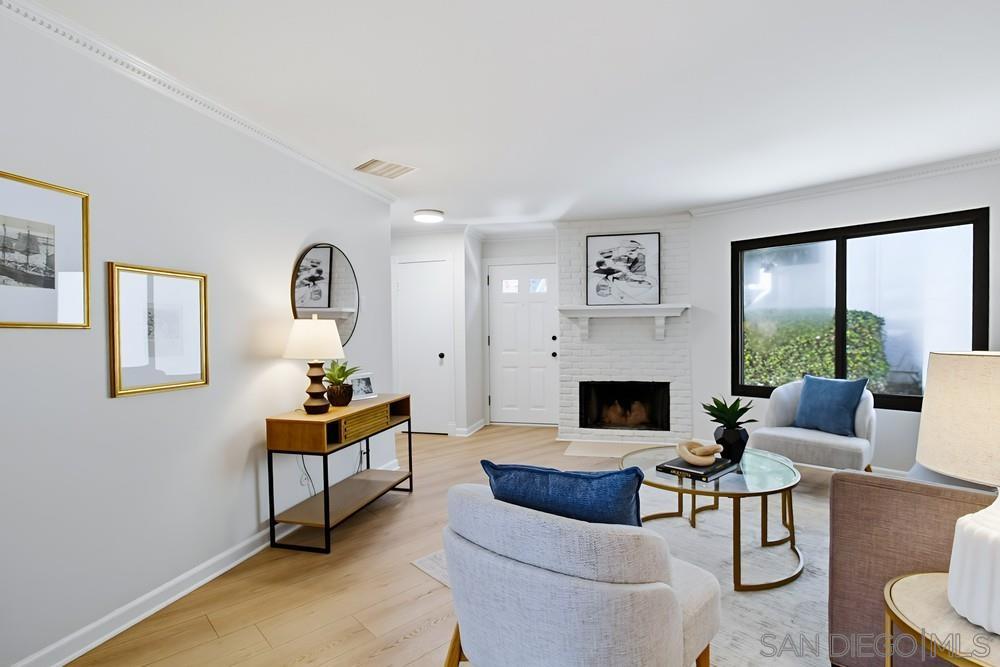 Detail Gallery Image 7 of 51 For 2234  Caminito Pajarito  #120,  San Diego,  CA 92107 - 2 Beds | 2/1 Baths