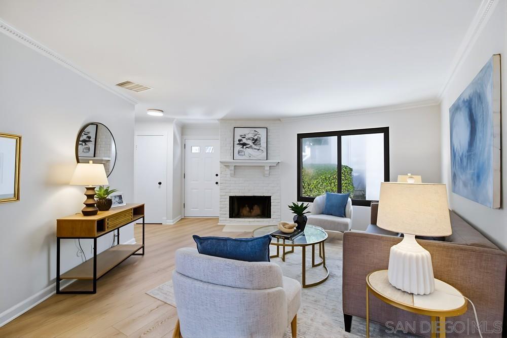 Detail Gallery Image 8 of 51 For 2234  Caminito Pajarito  #120,  San Diego,  CA 92107 - 2 Beds | 2/1 Baths