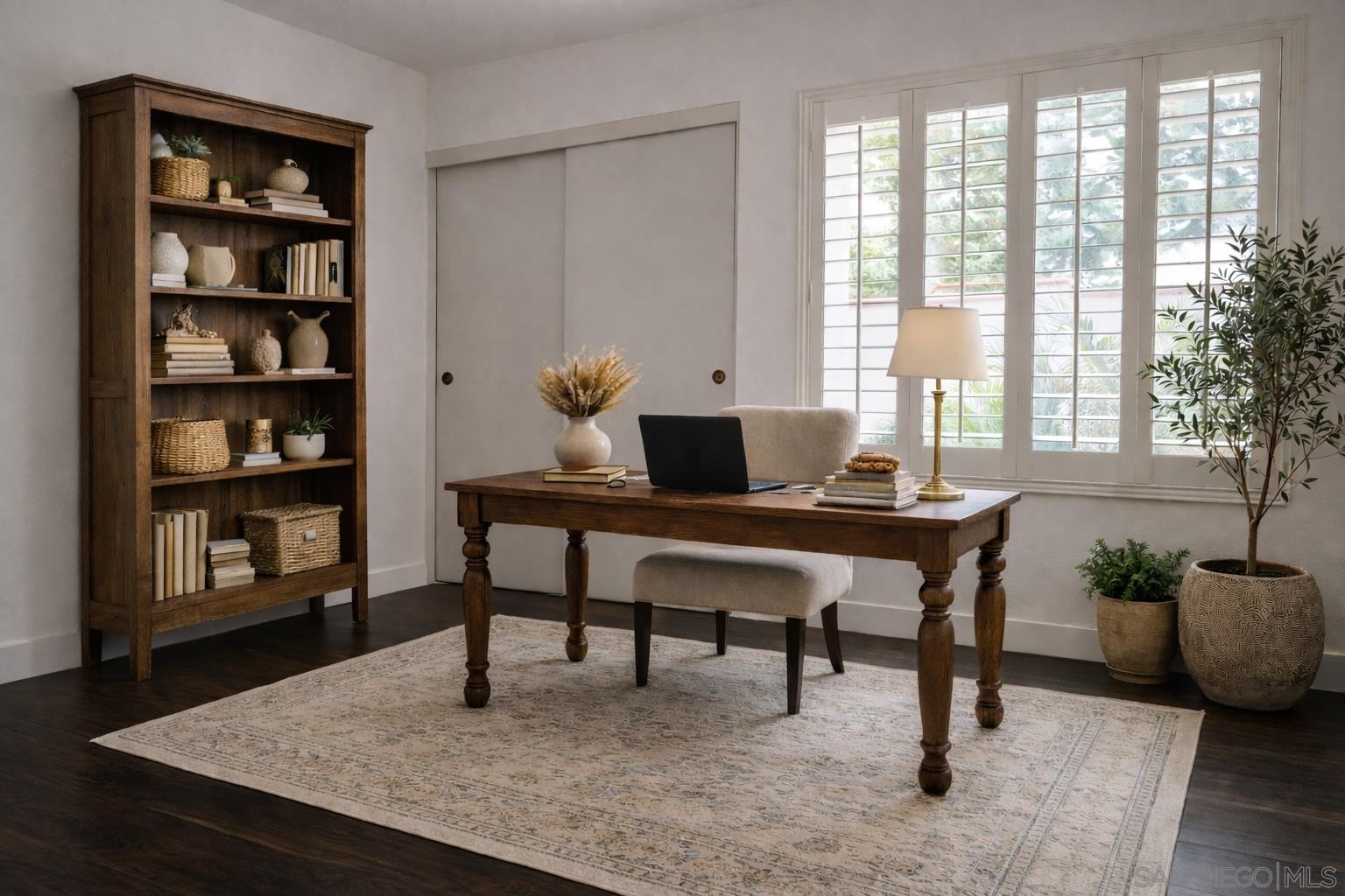 Detail Gallery Image 17 of 55 For 672  Chateau Place, Escondido,  CA 92029 - 4 Beds | 3 Baths