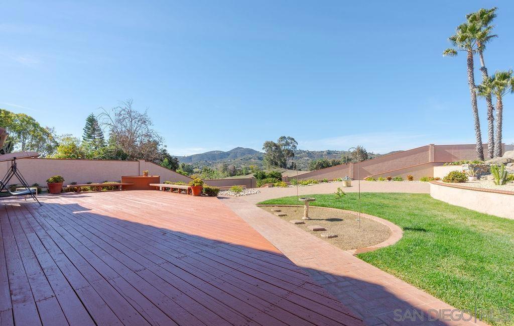 Detail Gallery Image 38 of 55 For 672  Chateau Place, Escondido,  CA 92029 - 4 Beds | 3 Baths