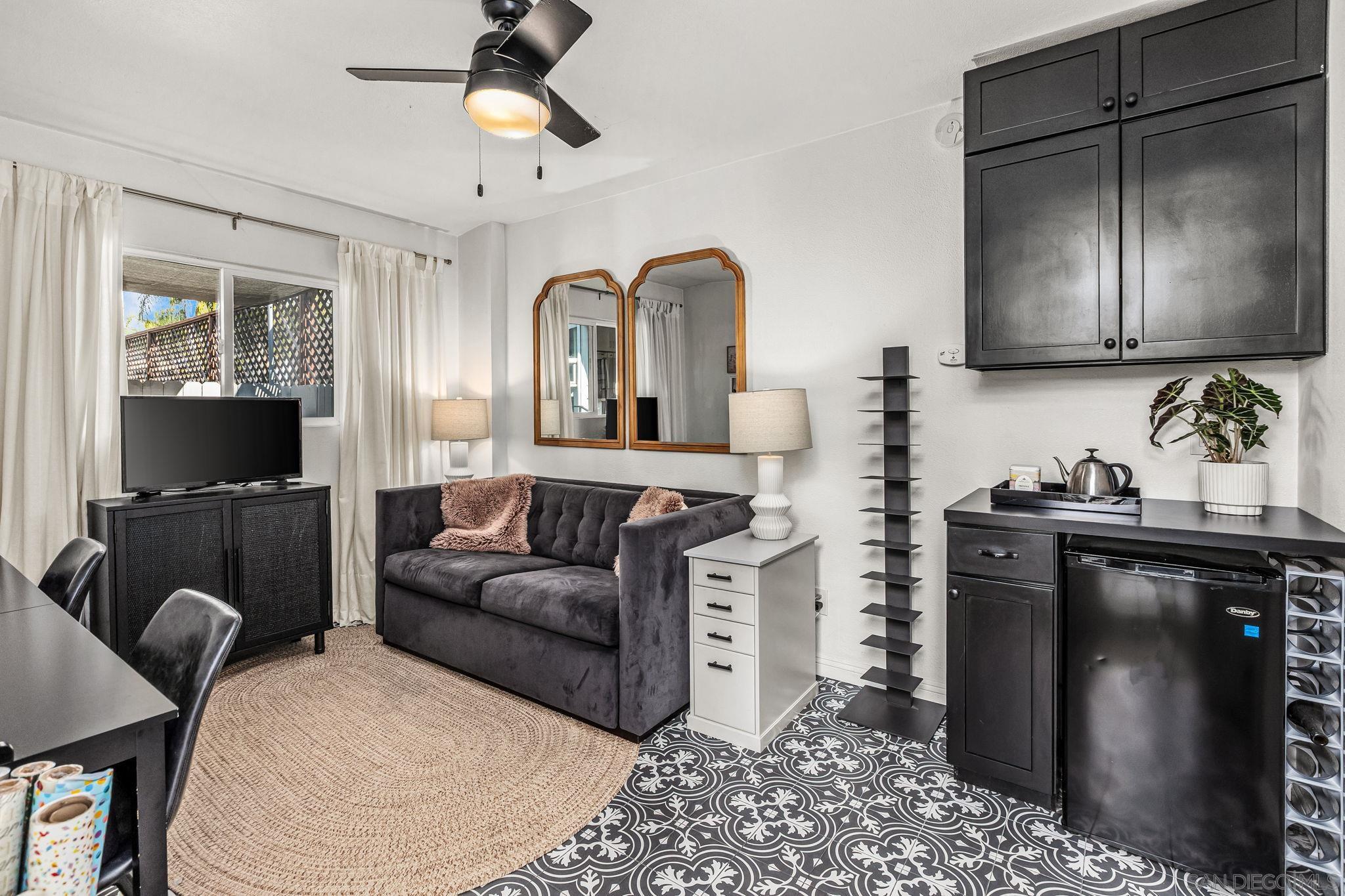 Detail Gallery Image 19 of 33 For 4081  Meade Ave, San Diego,  CA 92116 - 3 Beds | 2 Baths