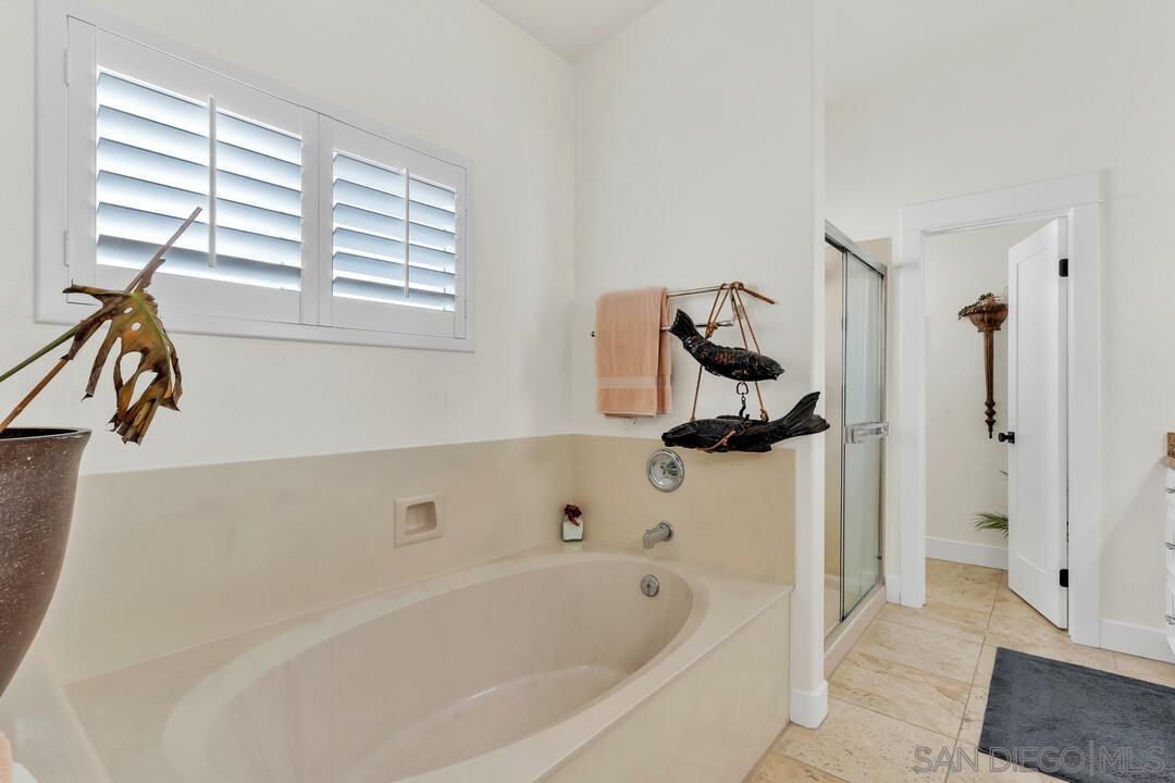 Detail Gallery Image 19 of 30 For 250  C Avenue, Coronado,  CA 92118 - 3 Beds | 2 Baths