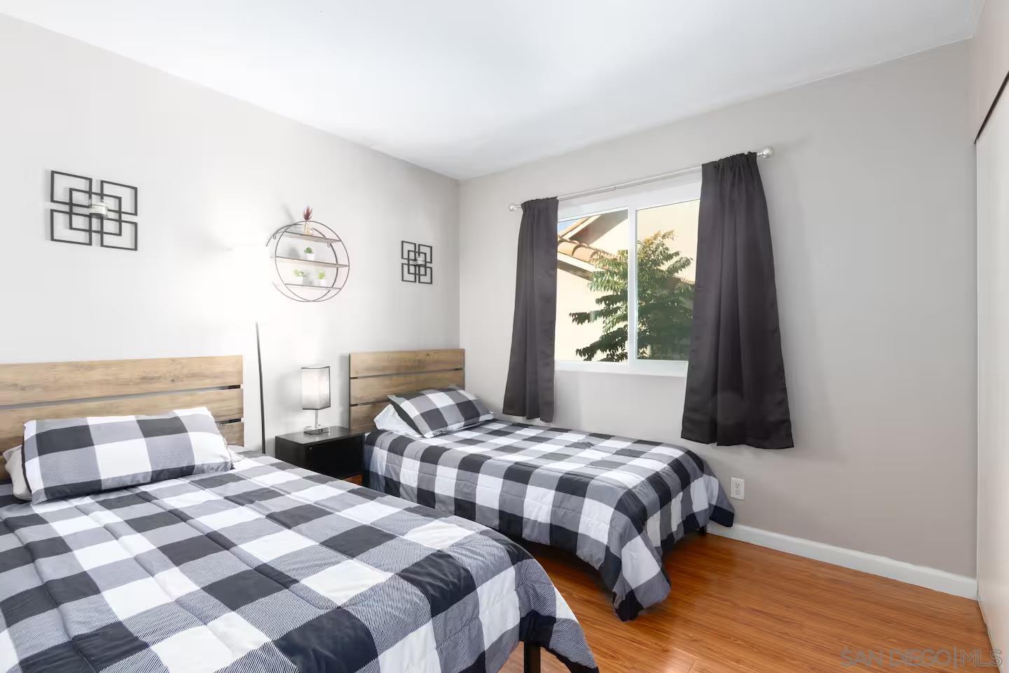 Detail Gallery Image 19 of 29 For 24643  Leafwood Dr, Murrieta,  CA 92562 - 5 Beds | 3 Baths