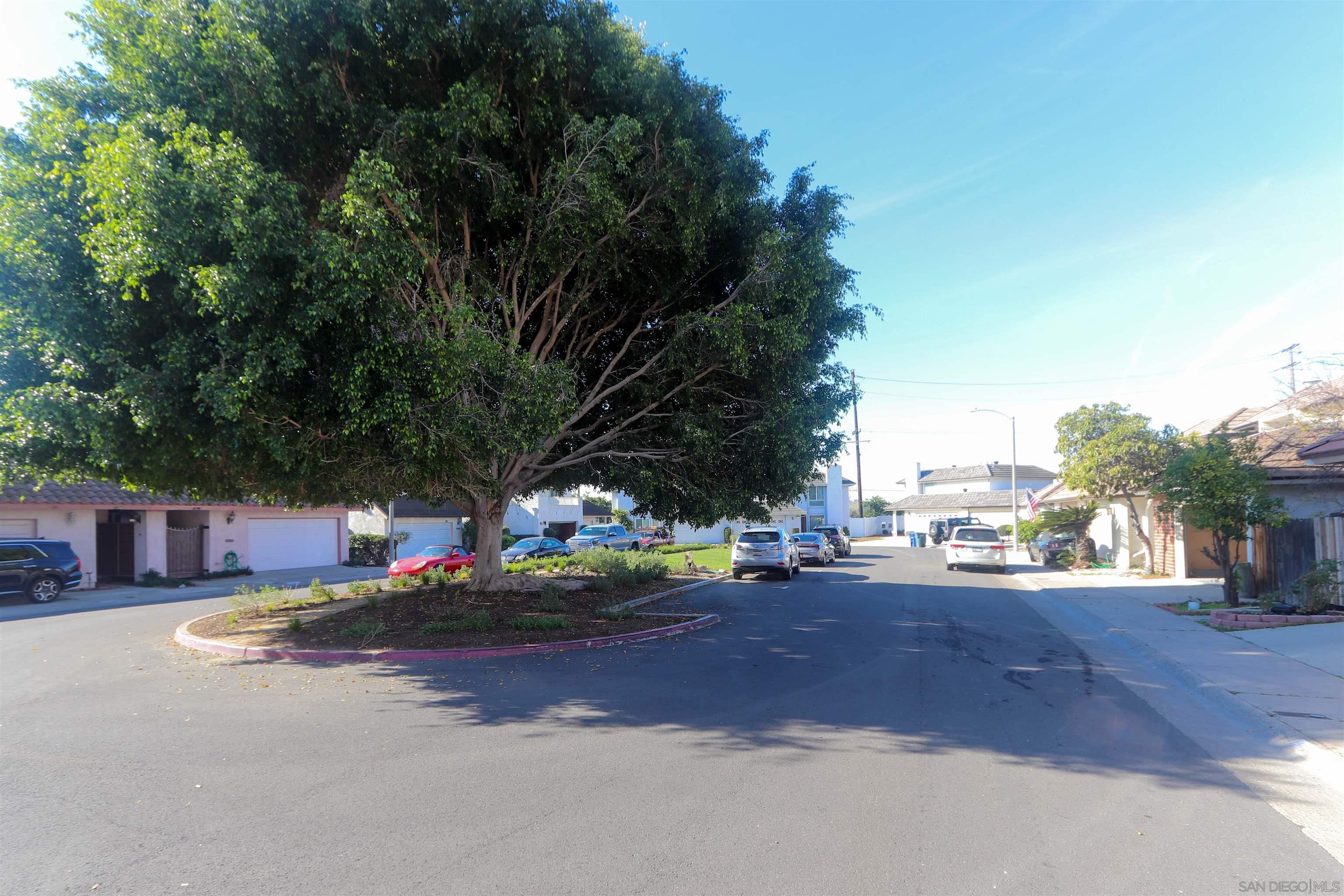 Detail Gallery Image 12 of 20 For 8195  Mammoth Cir, Buena Park,  CA 90621 - 2 Beds | 2 Baths