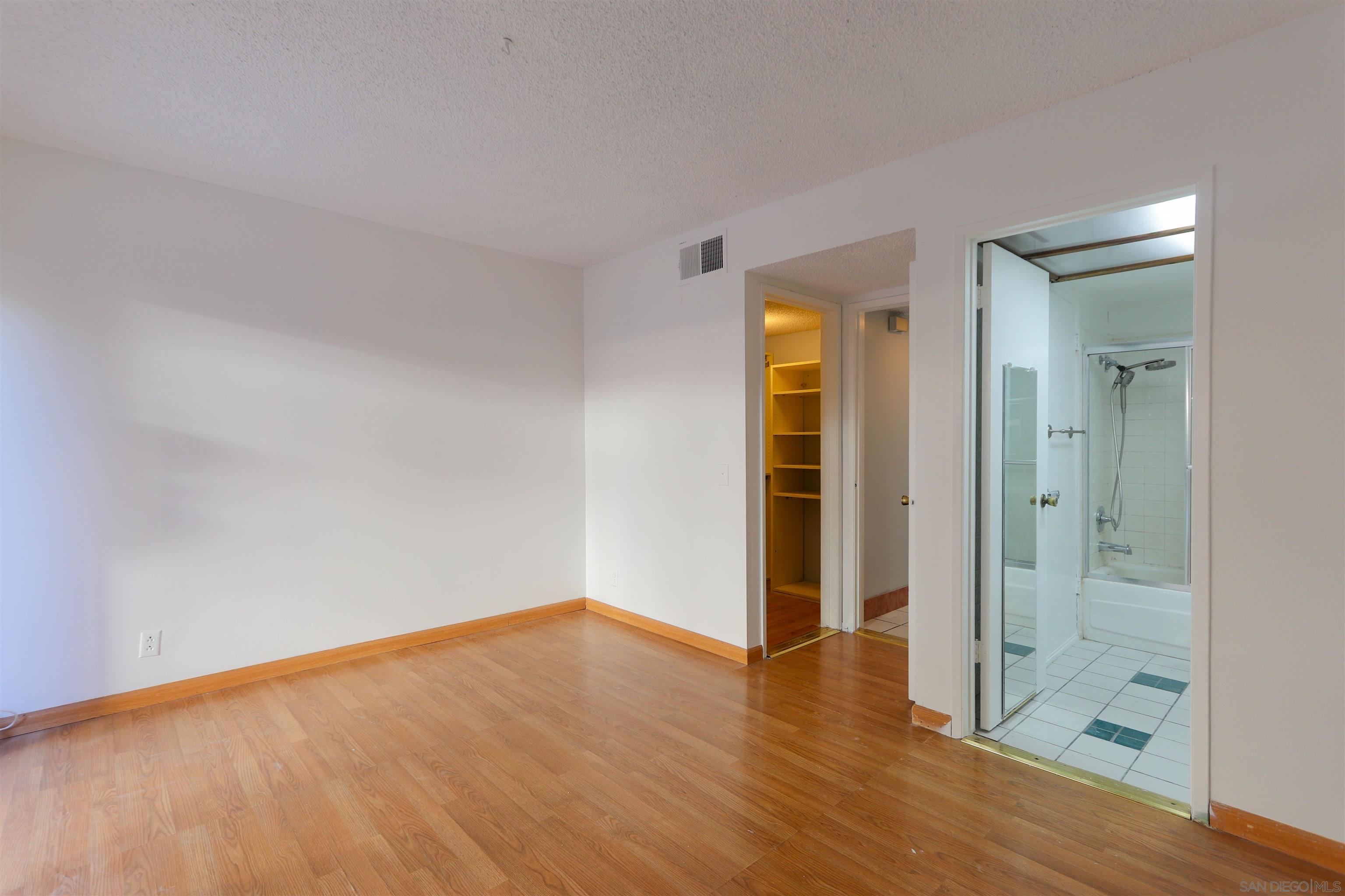 Detail Gallery Image 8 of 20 For 8195  Mammoth Cir, Buena Park,  CA 90621 - 2 Beds | 2 Baths