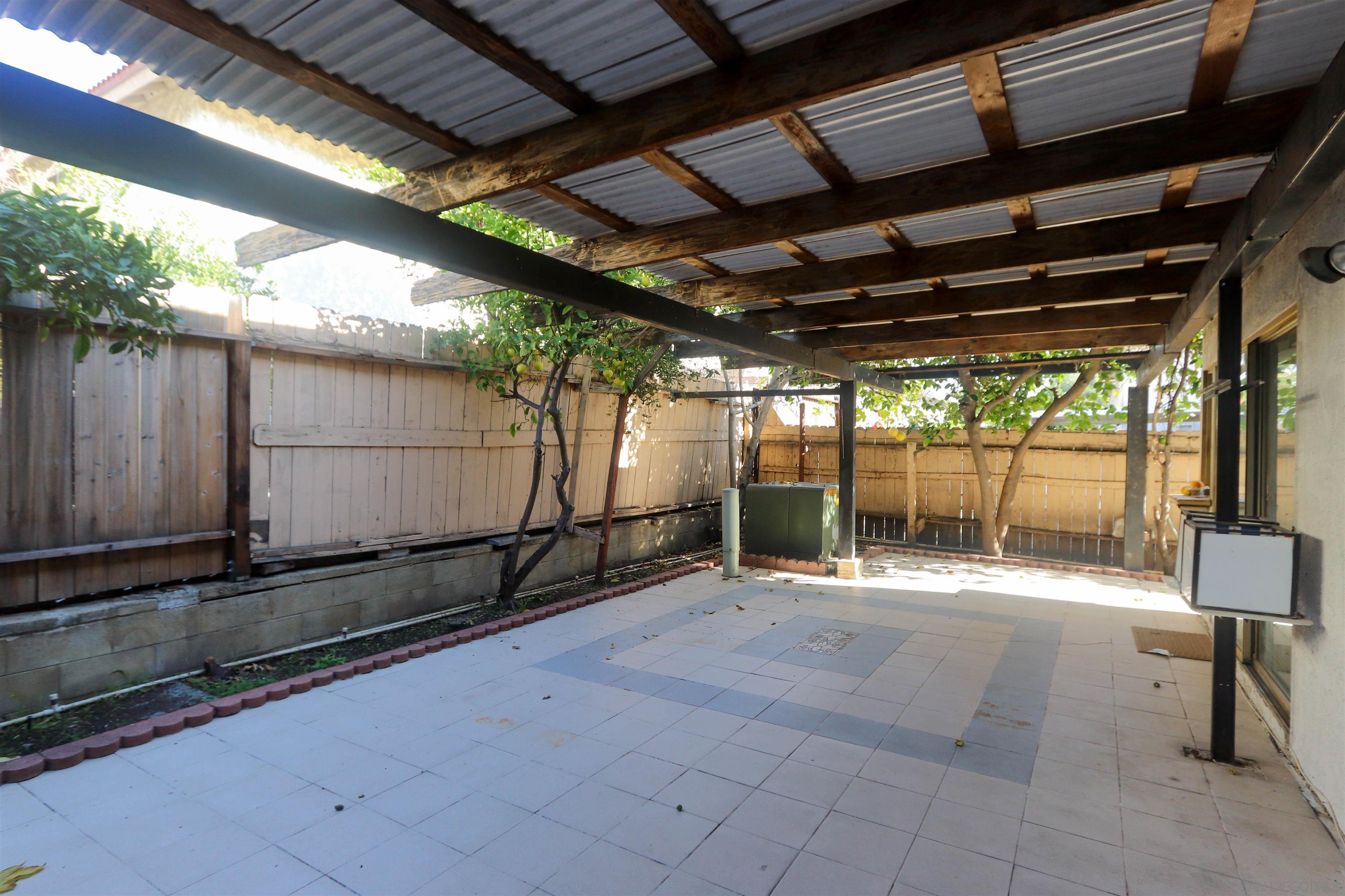 Detail Gallery Image 9 of 20 For 8195  Mammoth Cir, Buena Park,  CA 90621 - 2 Beds | 2 Baths