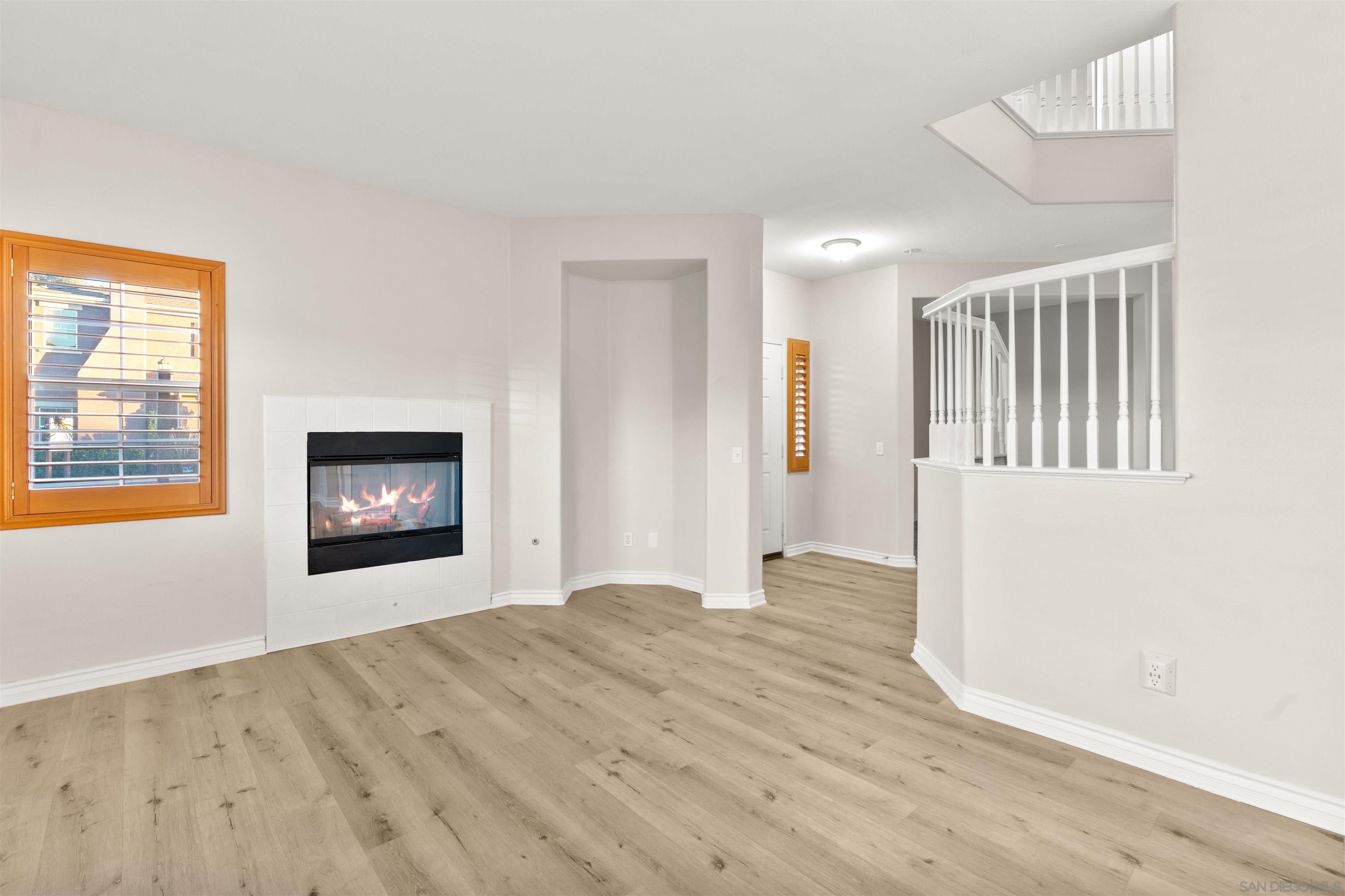 Detail Gallery Image 7 of 29 For 26154  Williams Way  #B,  Murrieta,  CA 92563 - 3 Beds | 2/1 Baths