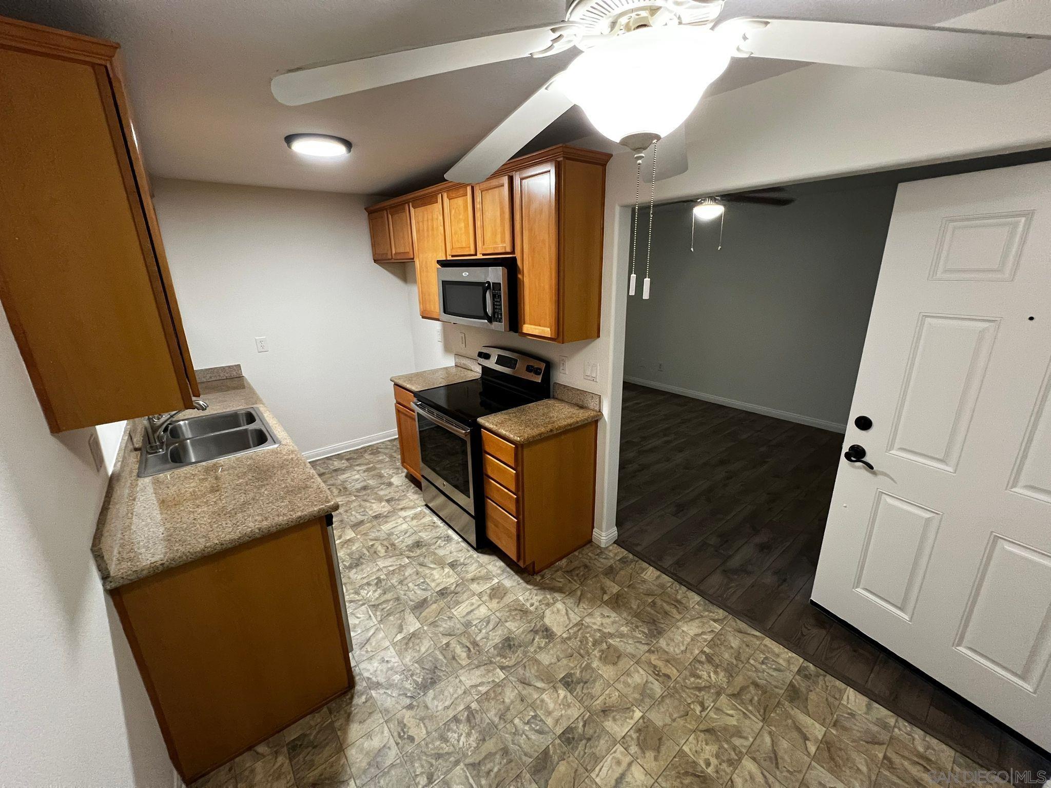 Front Image Thumbnail for SD2600271