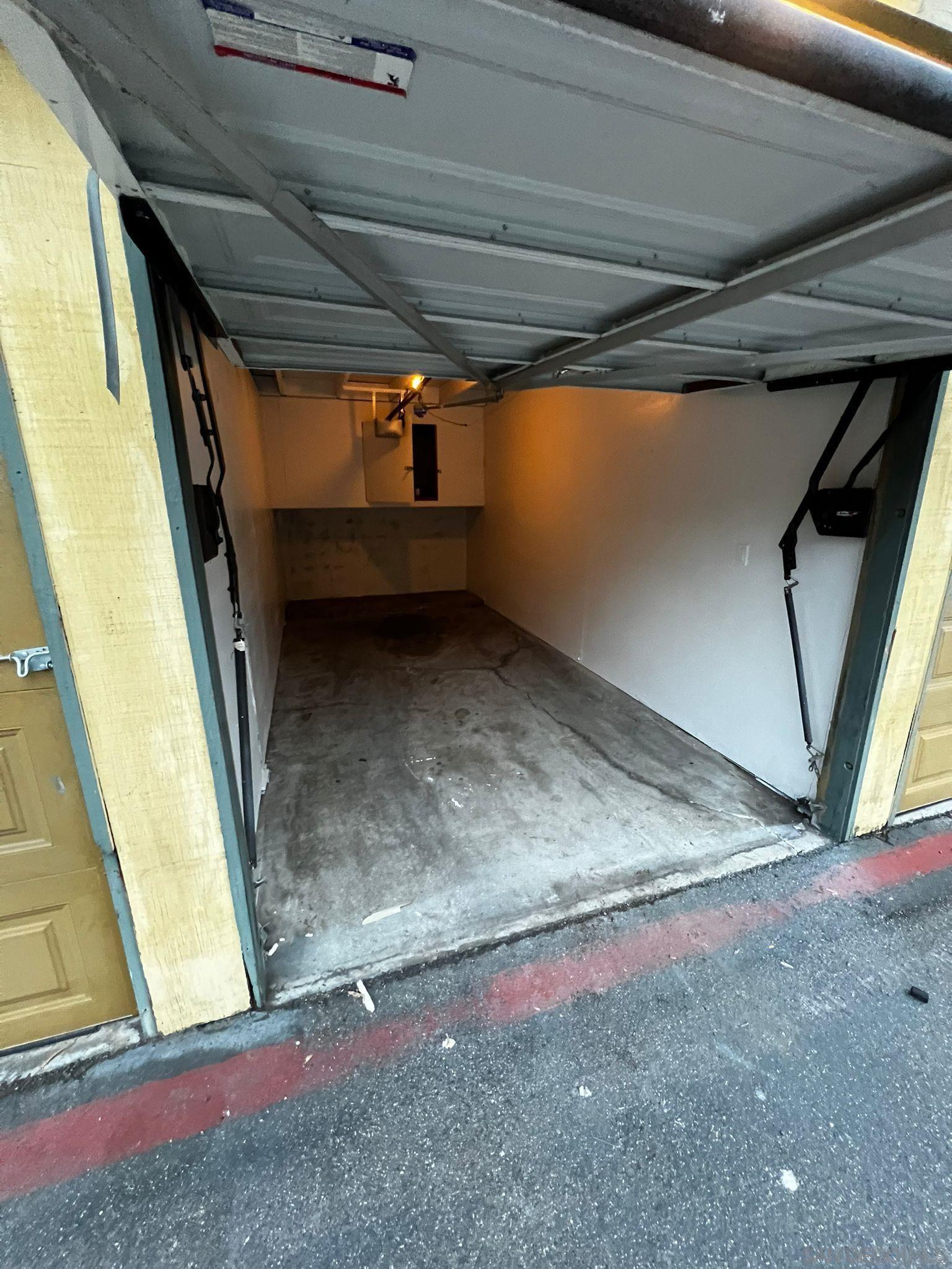 Detail Gallery Image 12 of 17 For 2360  Paseo De Laura  #1,  Oceanside,  CA 92056 - 1 Beds | 1 Baths