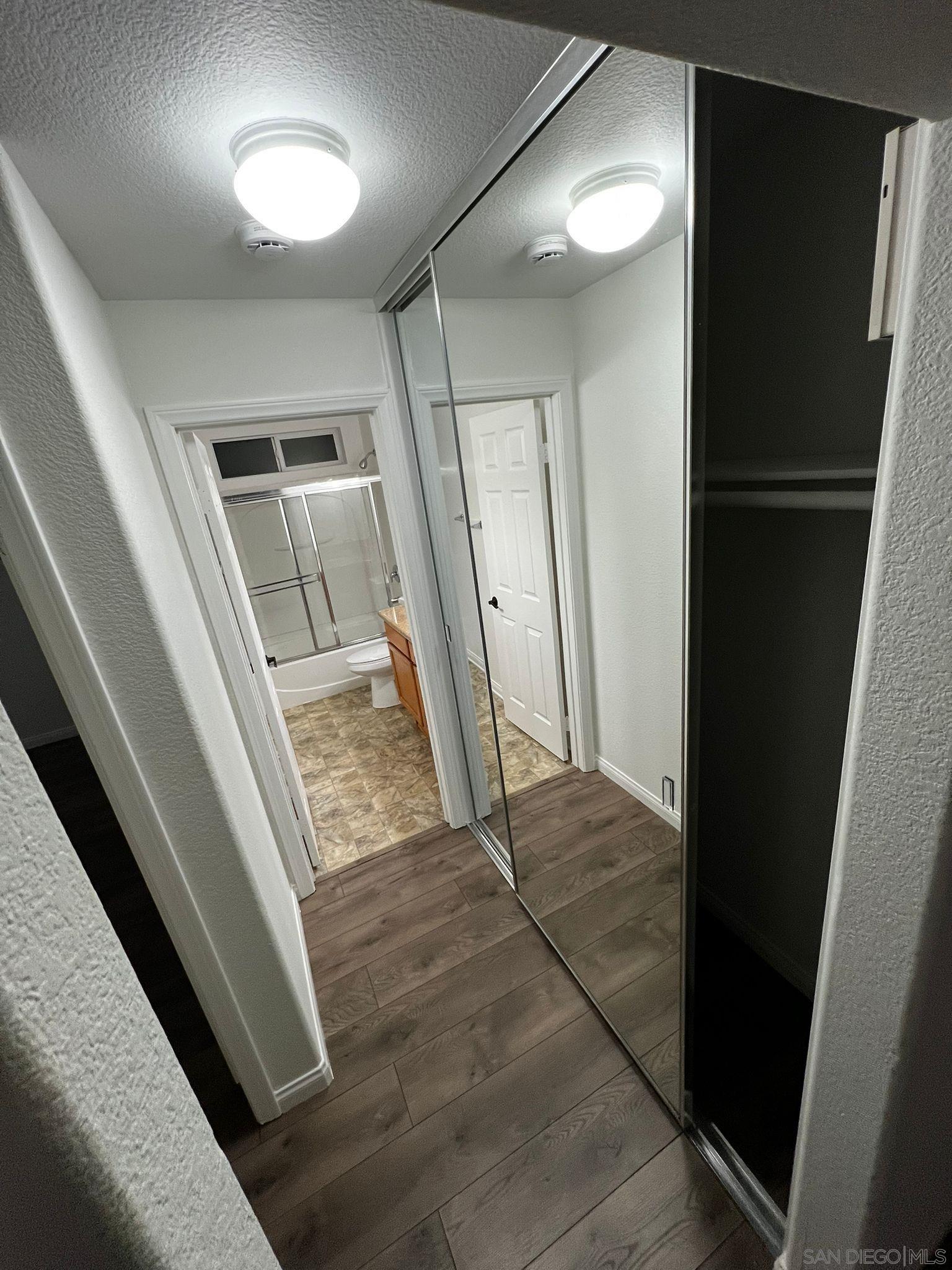 Detail Gallery Image 7 of 17 For 2360  Paseo De Laura  #1,  Oceanside,  CA 92056 - 1 Beds | 1 Baths