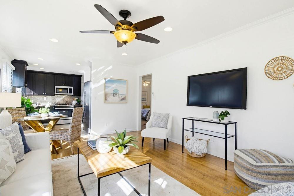 Detail Gallery Image 7 of 59 For 2222  Bolinas Street, San Diego,  CA 92107 - 2 Beds | 1 Baths