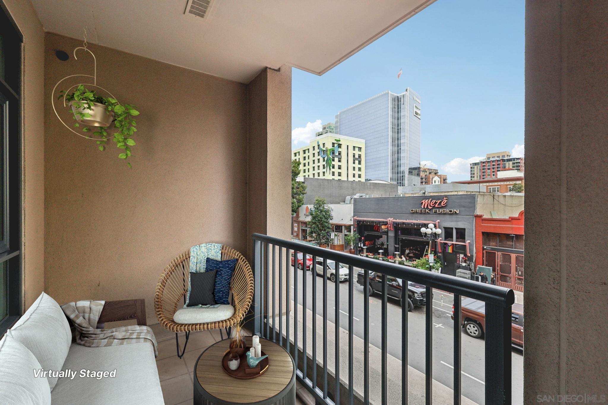 Detail Gallery Image 5 of 46 For 530  K St  #216,  San Diego,  CA 92101 - 1 Beds | 1 Baths