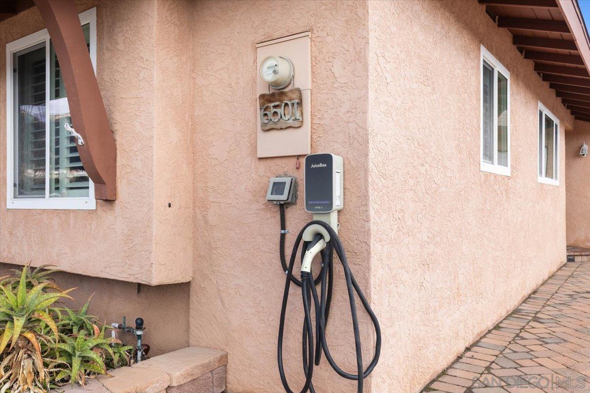 Detail Gallery Image 18 of 26 For 6501  Bantam Lake Ave., San Diego,  CA 92119 - 3 Beds | 2 Baths