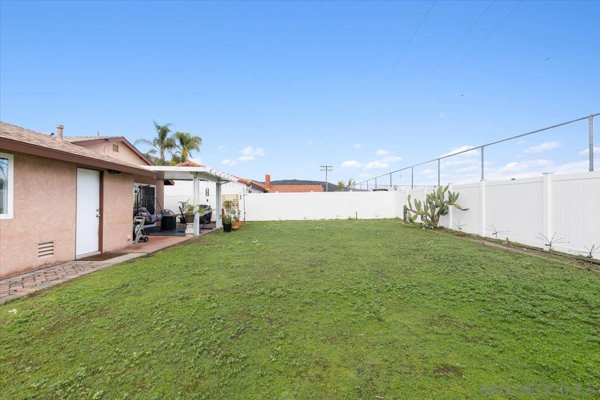 Detail Gallery Image 21 of 26 For 6501  Bantam Lake Ave., San Diego,  CA 92119 - 3 Beds | 2 Baths