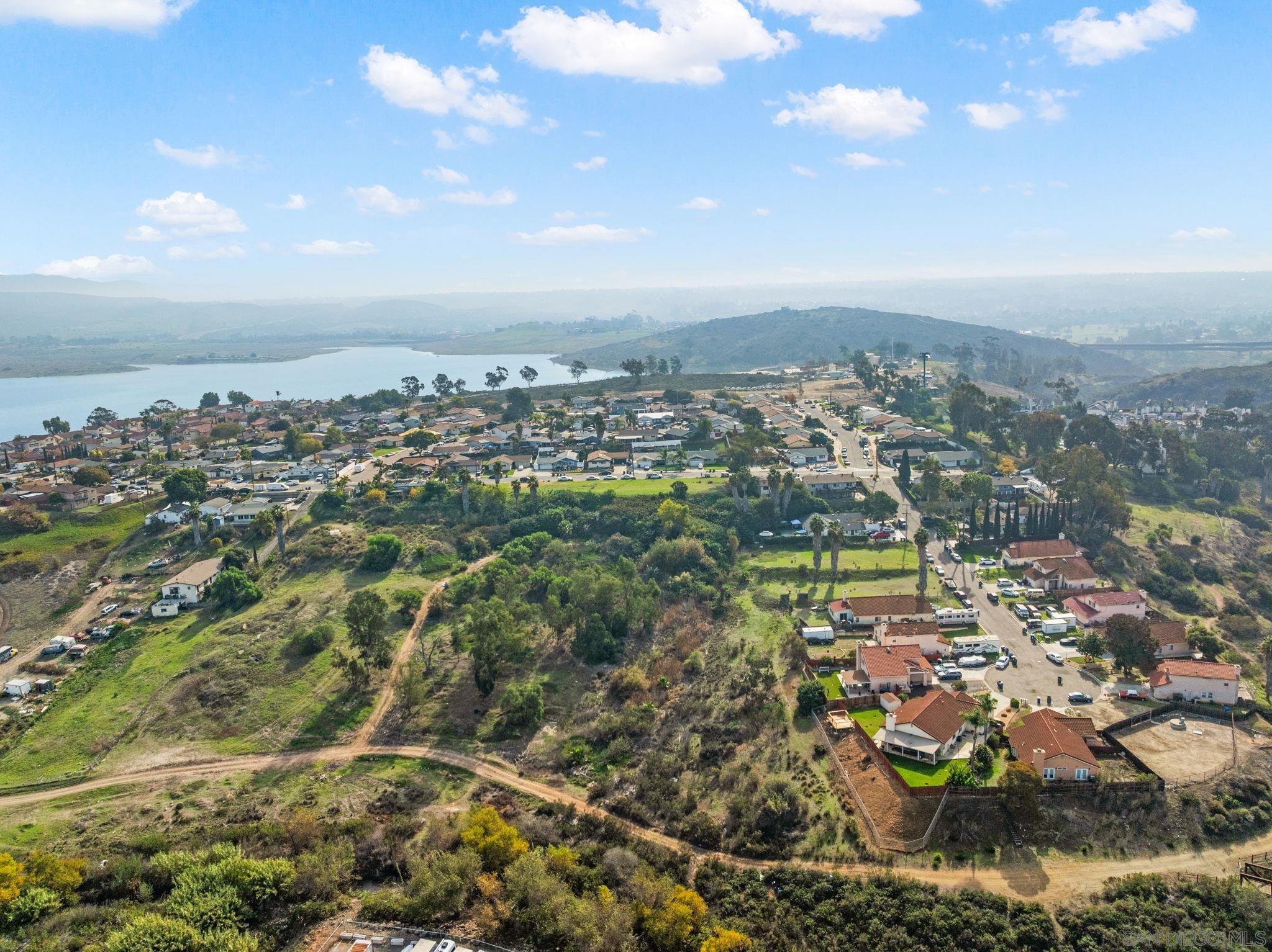 Detail Gallery Image 4 of 16 For , Spring Valley,  CA 91977 - – Beds | – Baths